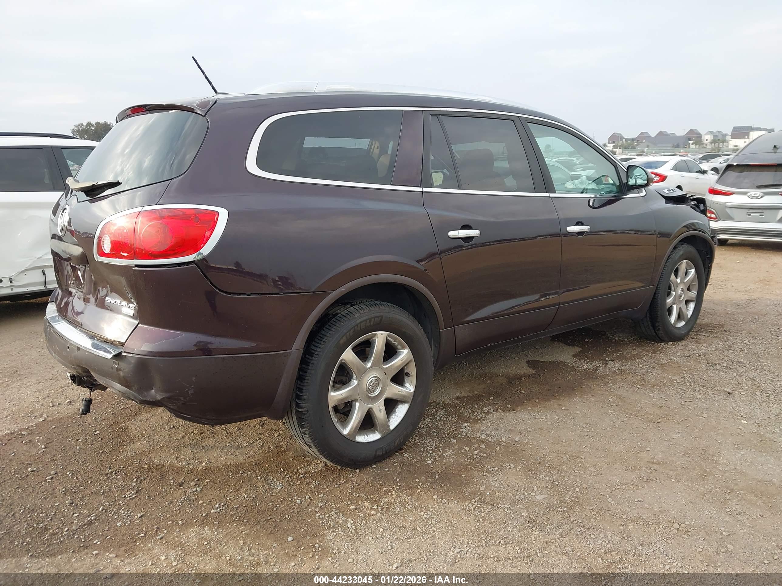 BUICK ENCLAVE image 4