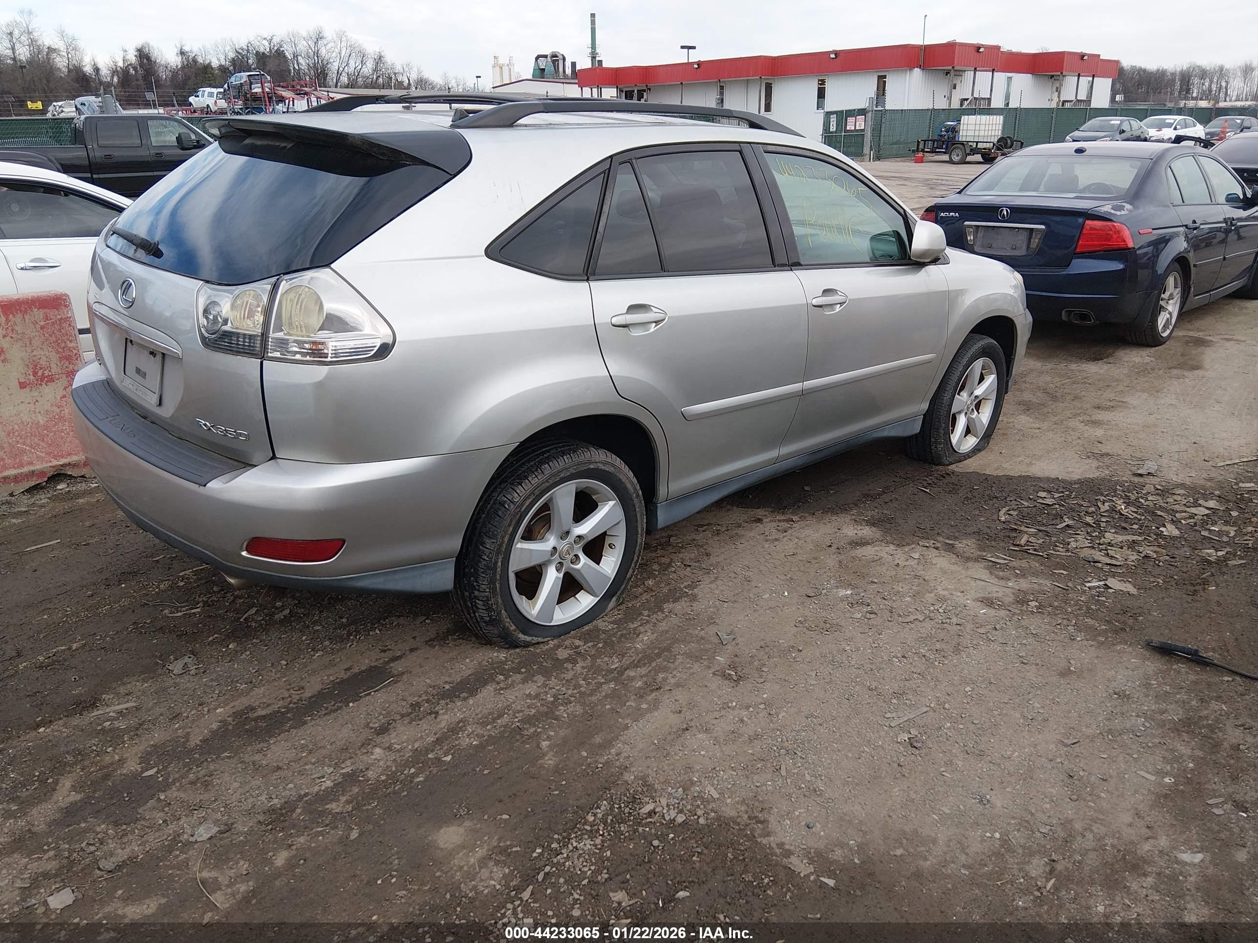 LEXUS RX image 4