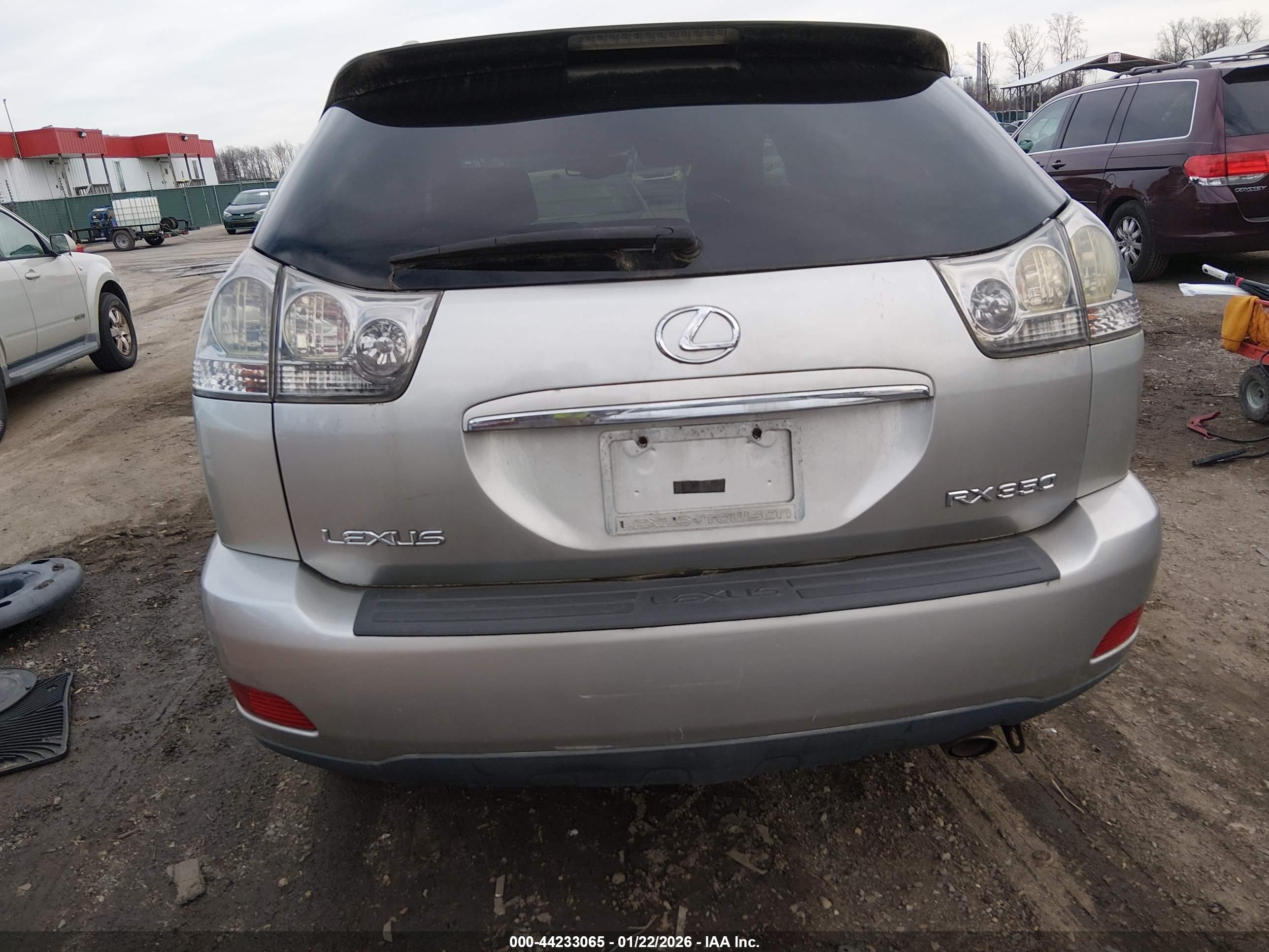 LEXUS RX image 6