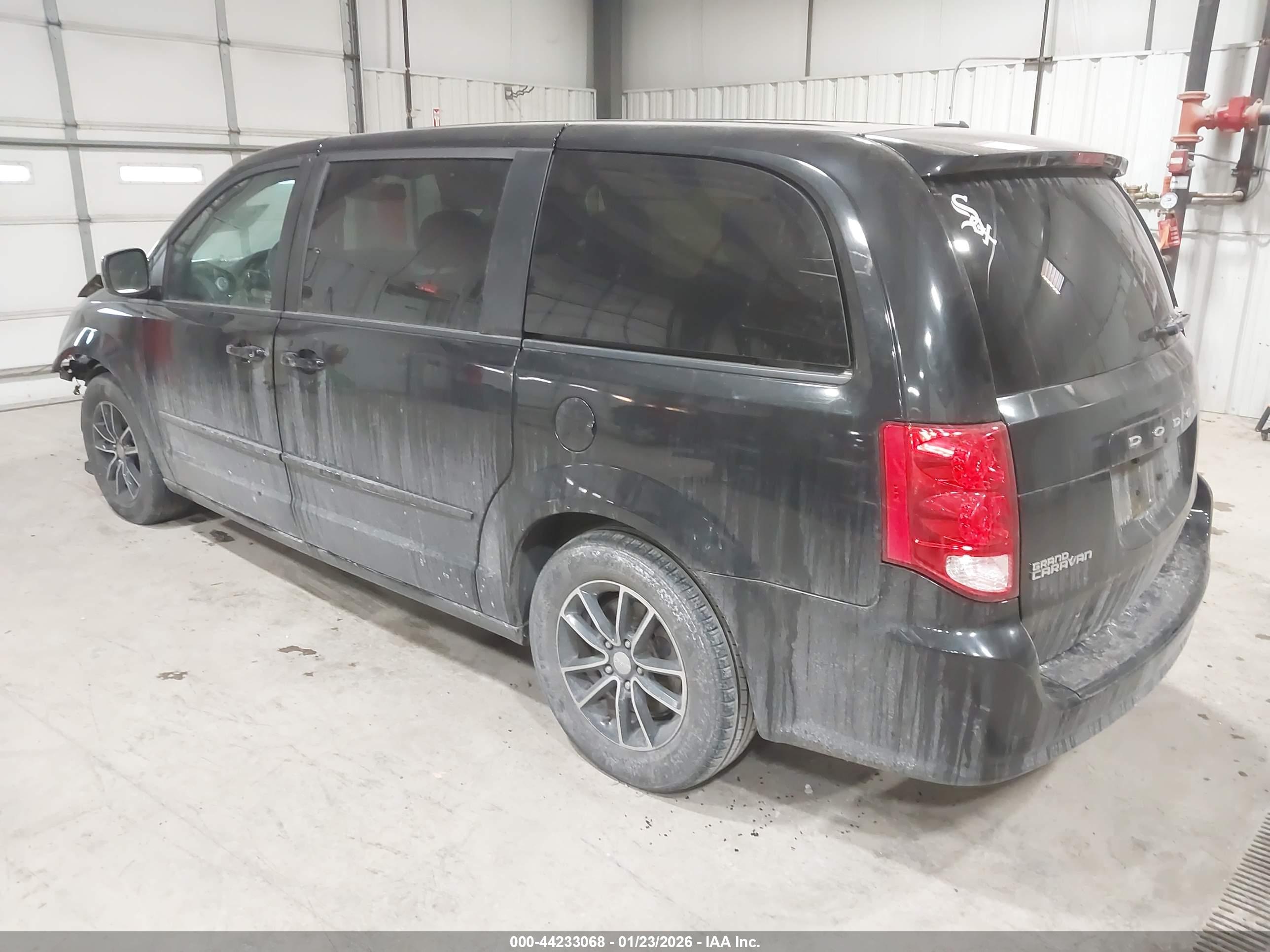 DODGE GRAND image 3