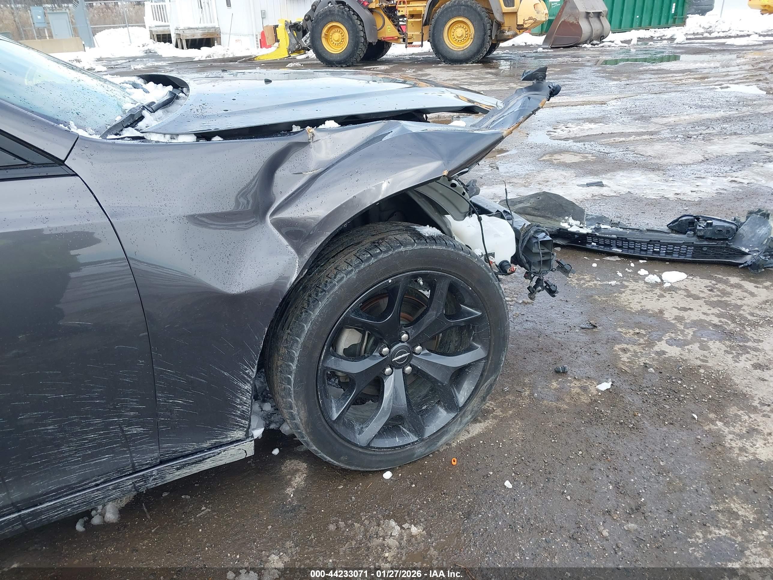 CHRYSLER 300 image 6