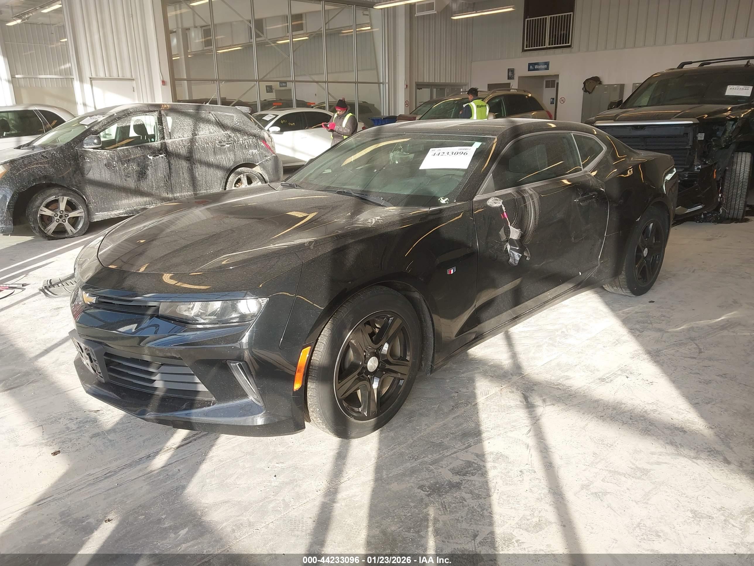 CHEVROLET CAMARO image 2