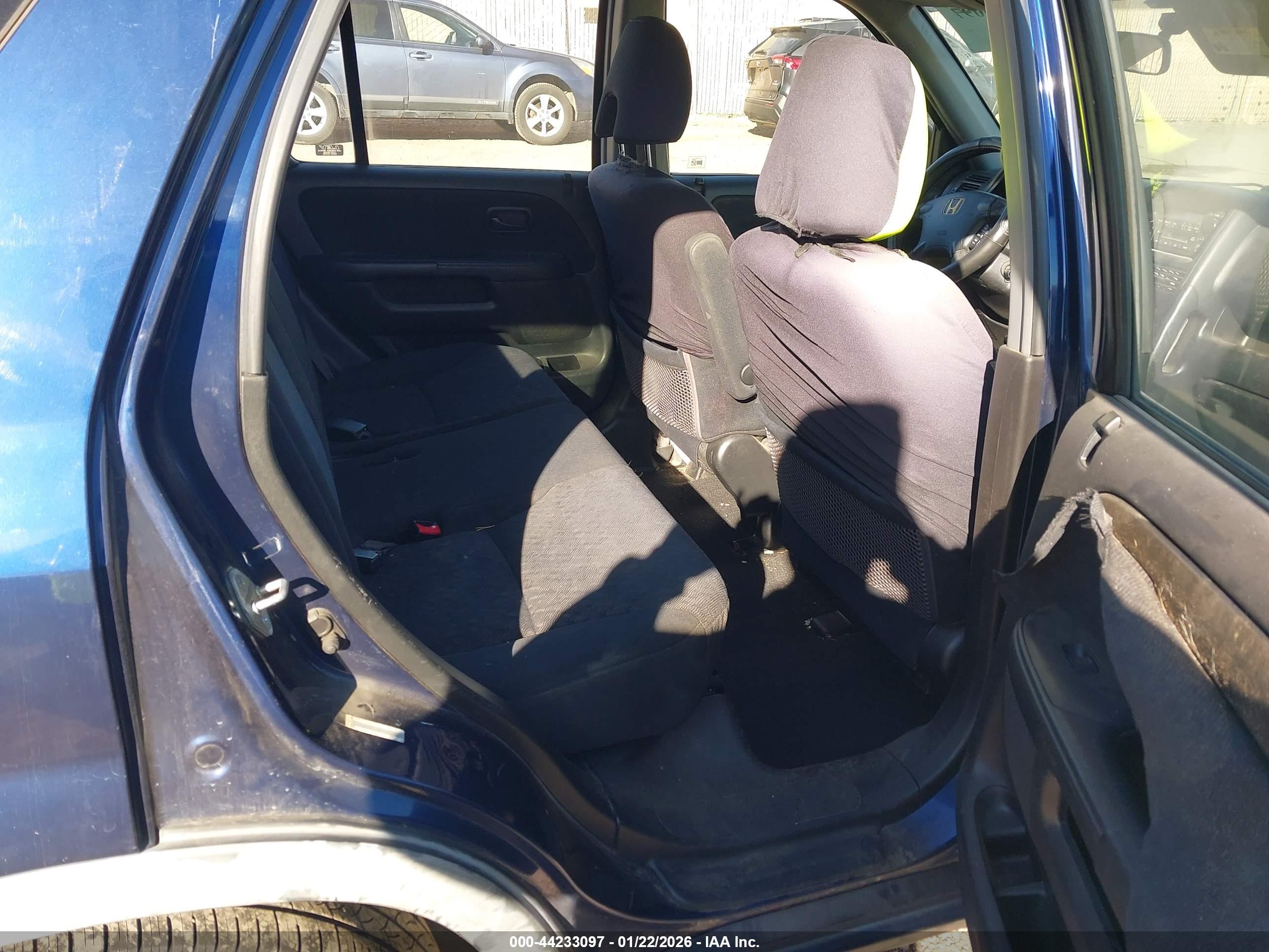 HONDA CR-V image 8
