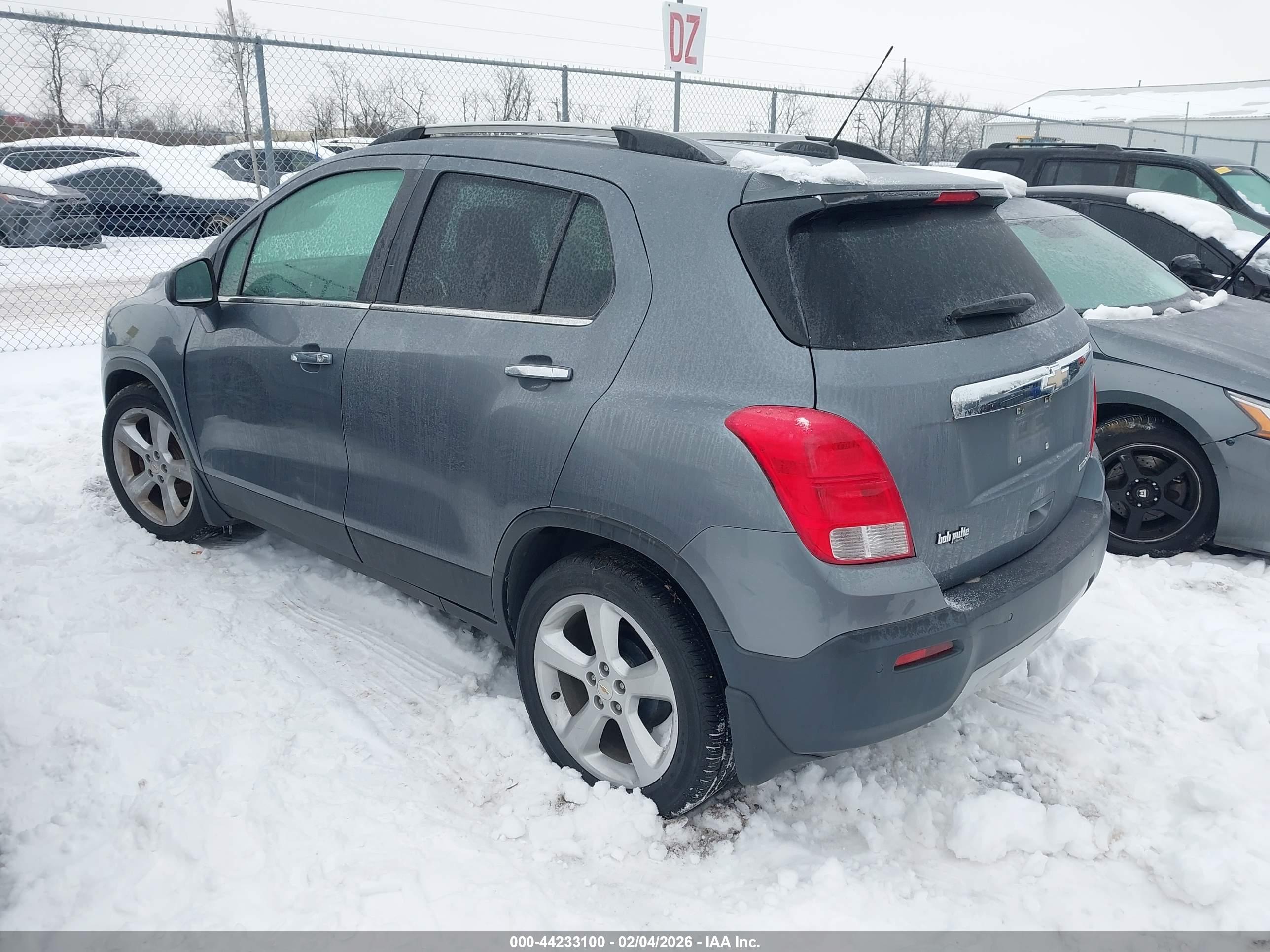 CHEVROLET TRAX image 3