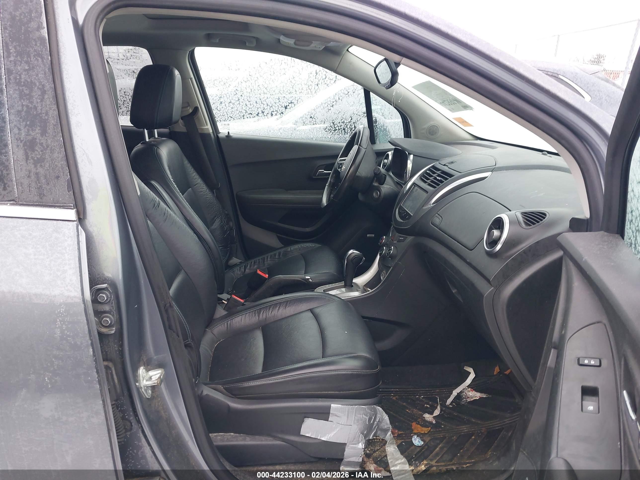 CHEVROLET TRAX image 5