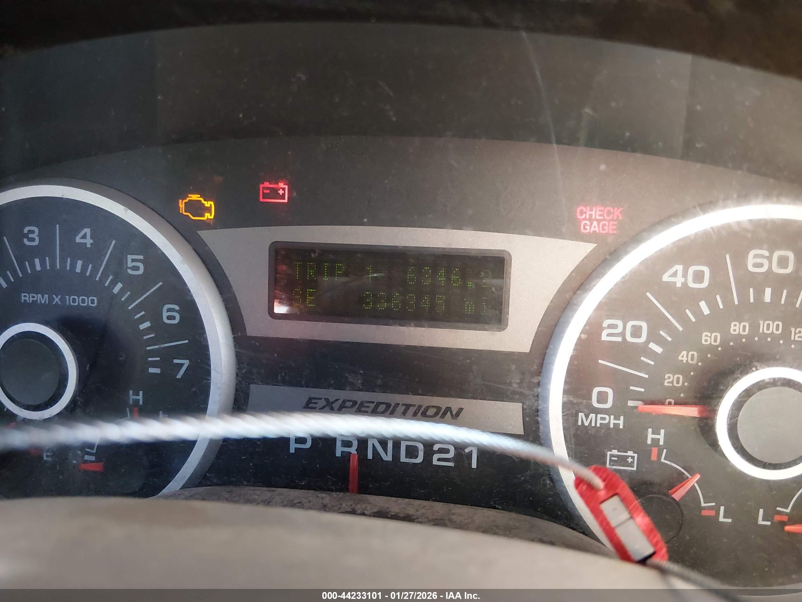FORD EXPEDITION image 7