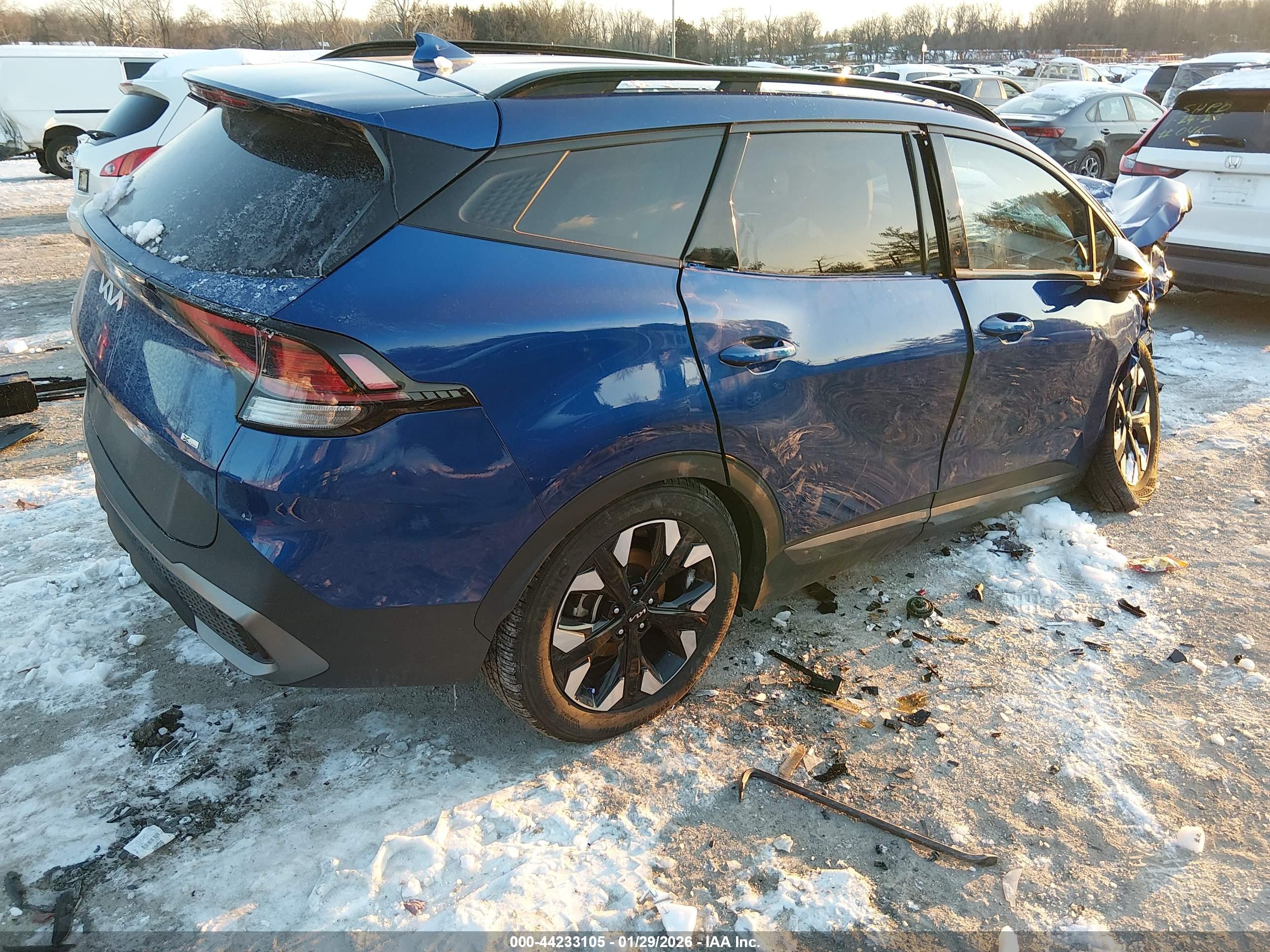 KIA SPORTAGE image 4