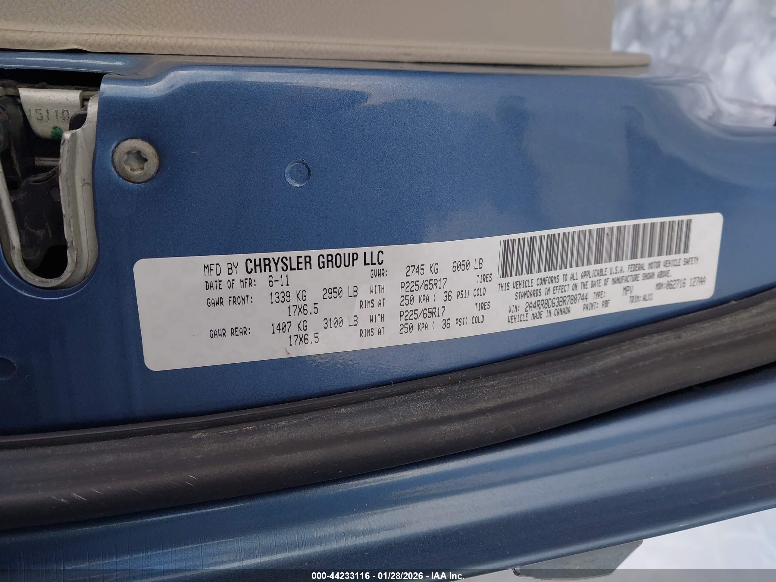 CHRYSLER TOWN image 9