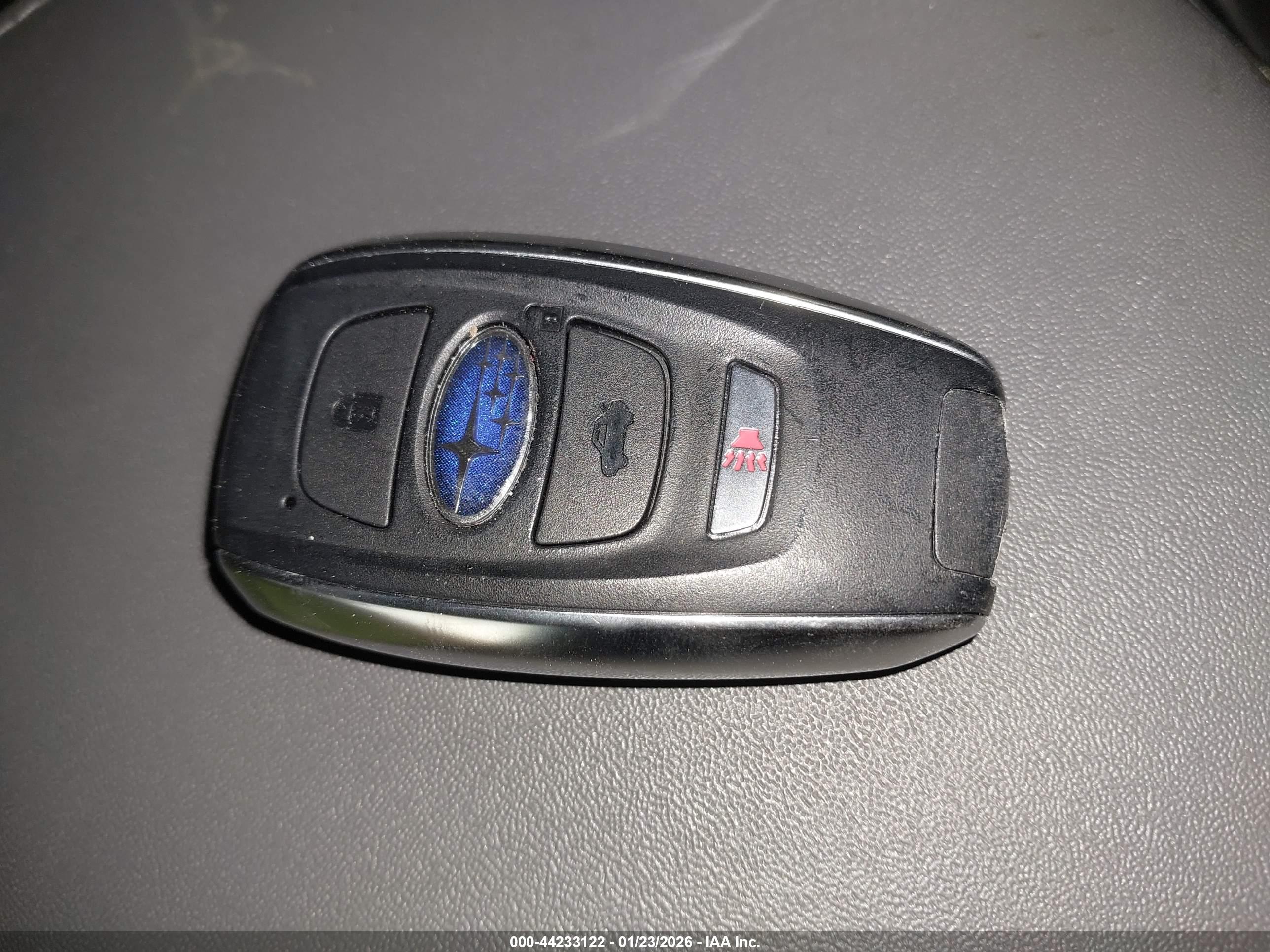 SUBARU OUTBACK image 11
