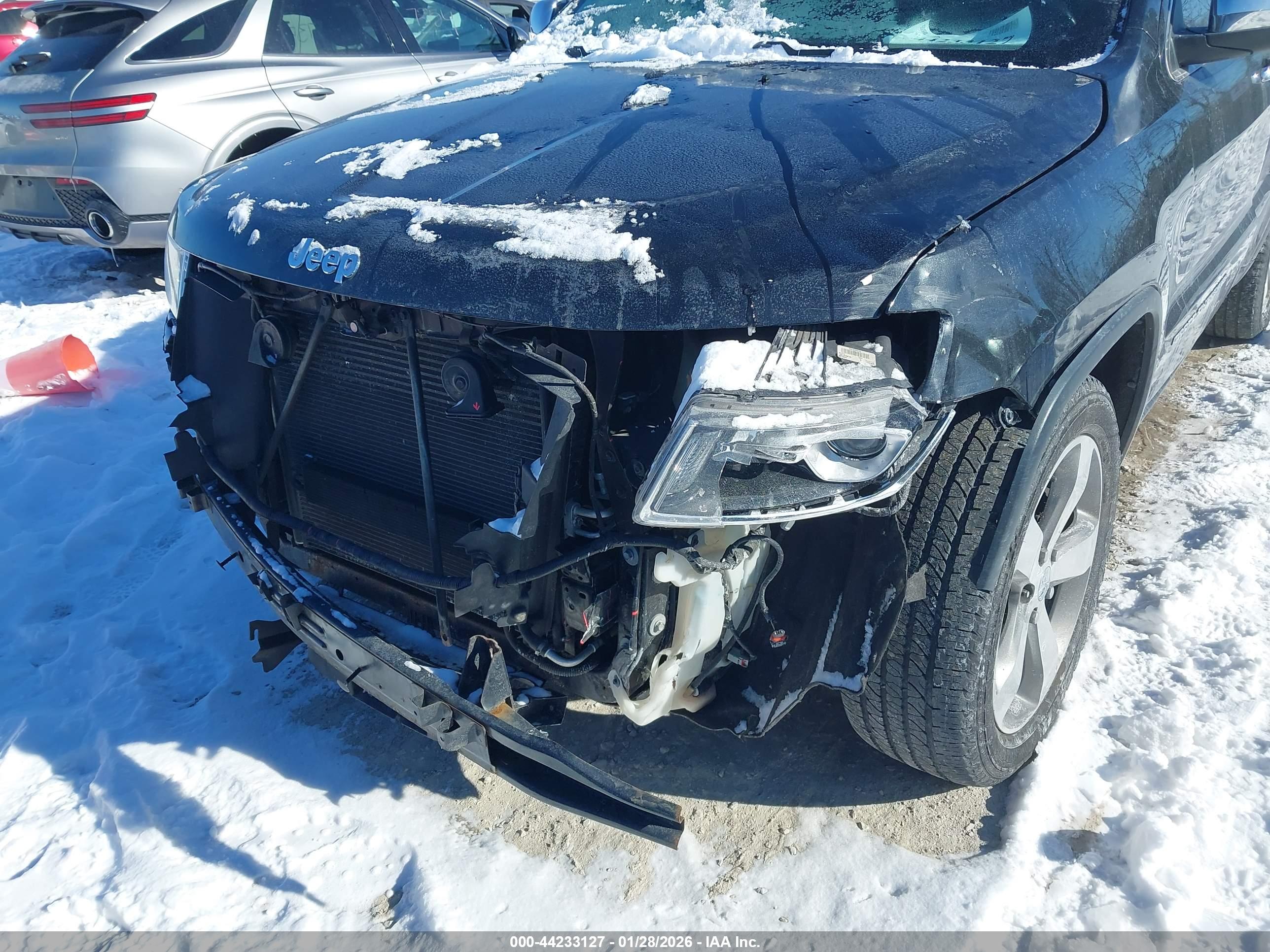 JEEP GRAND image 6