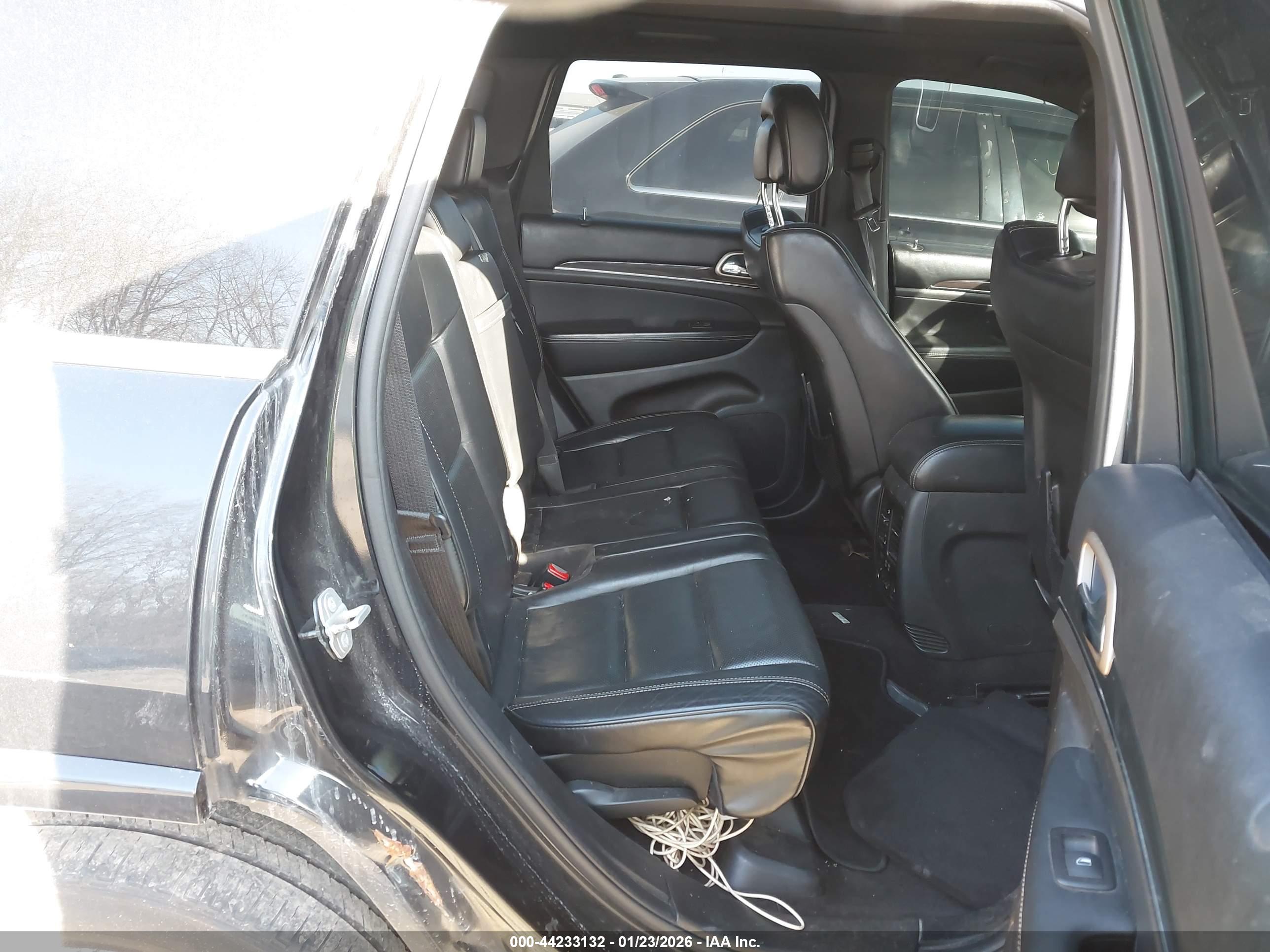 JEEP GRAND image 8