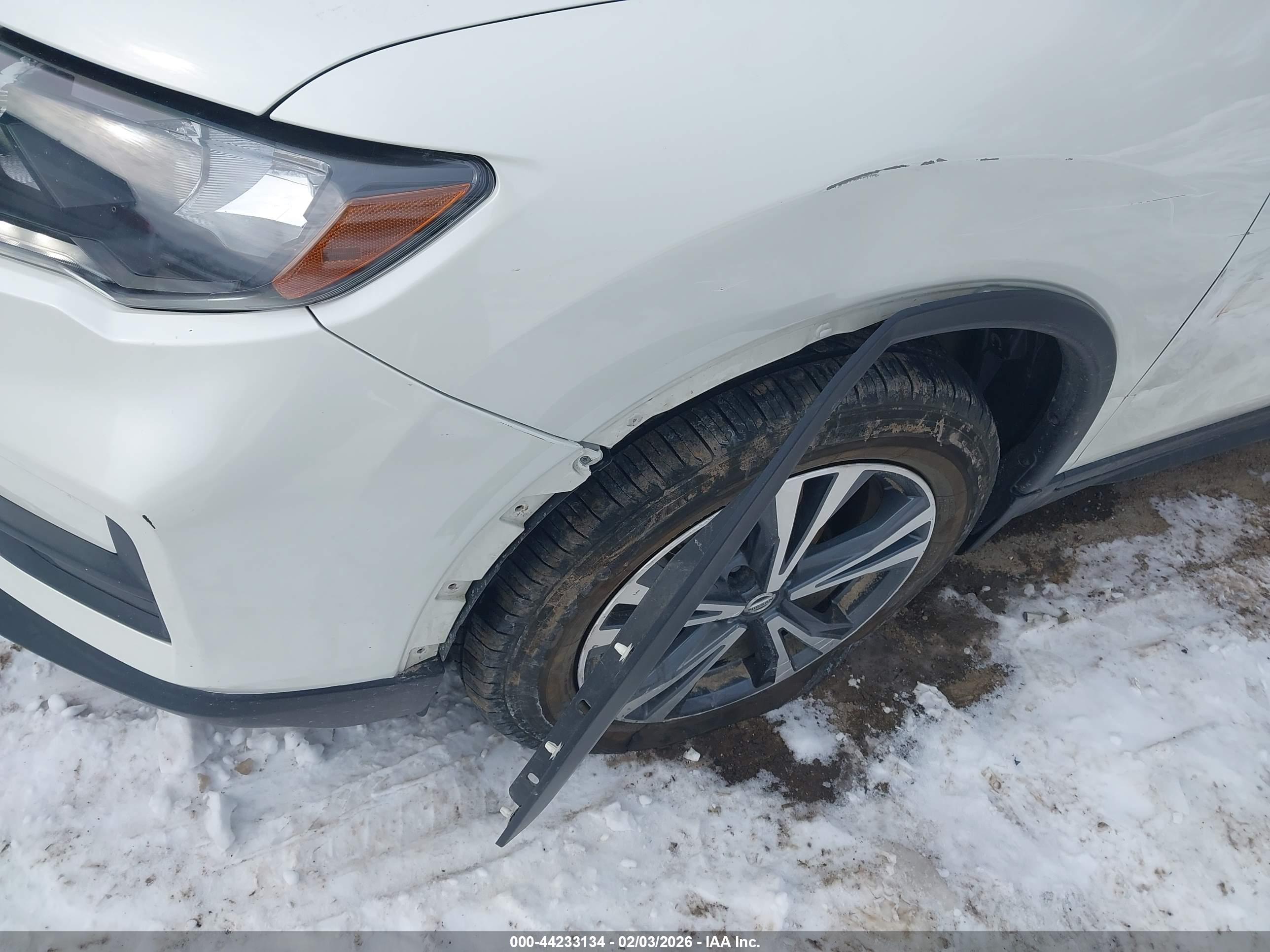 NISSAN ROGUE image 6
