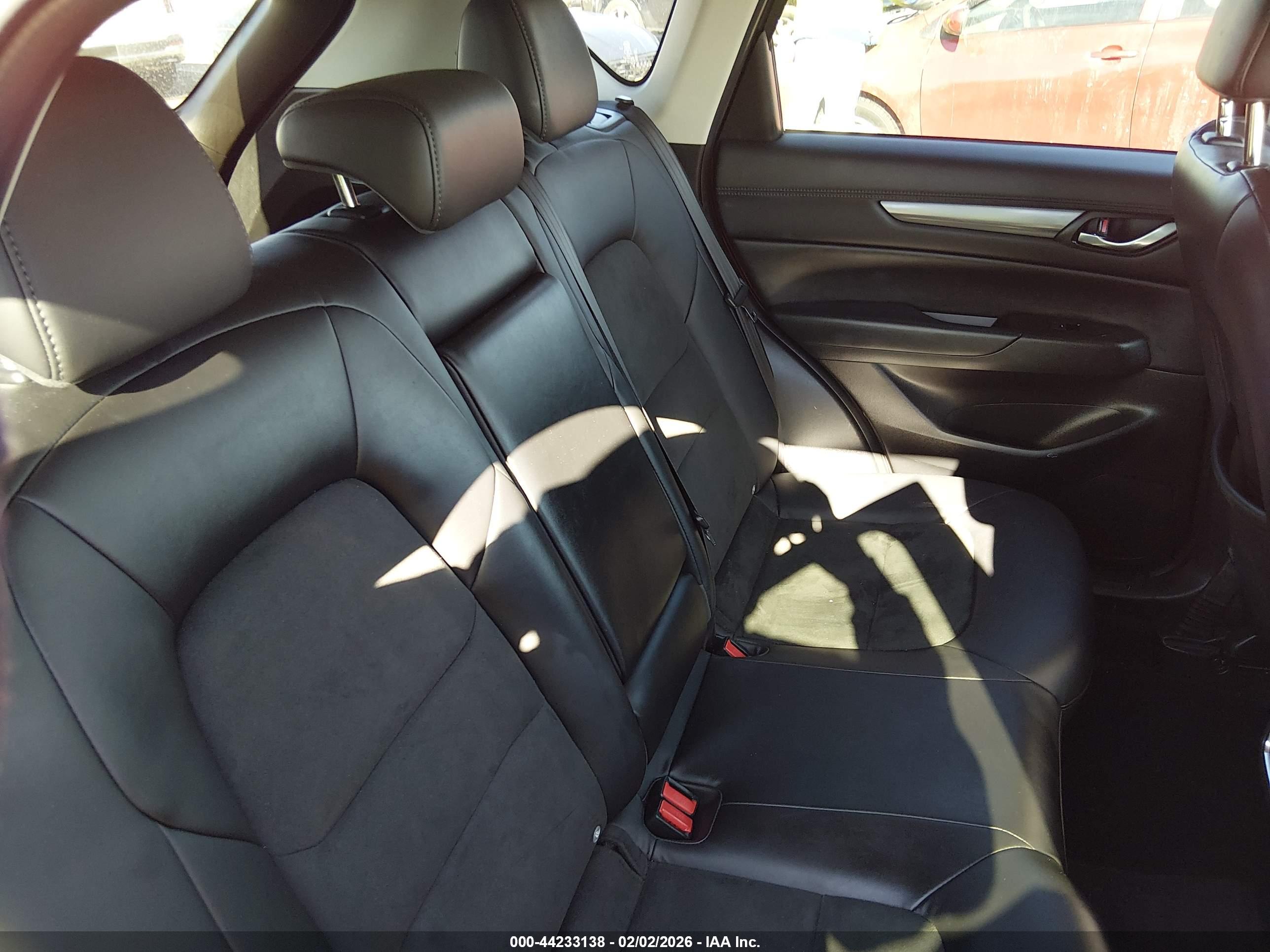 MAZDA CX-5 image 8