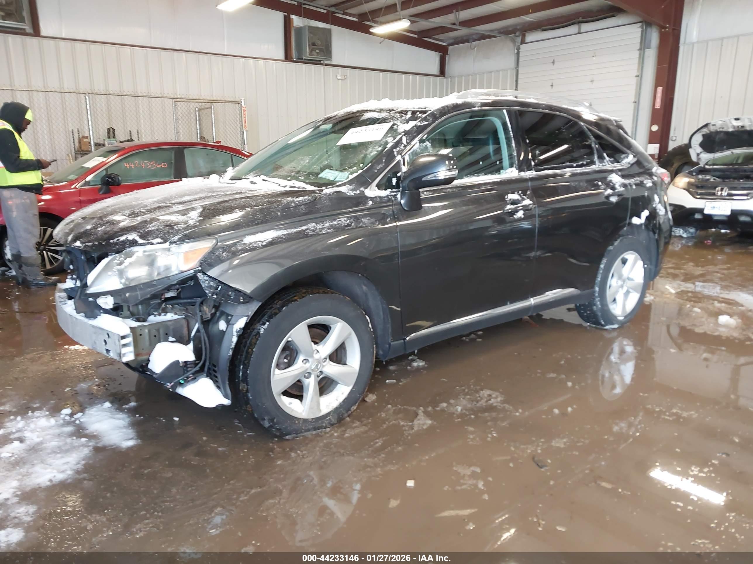 LEXUS RX image 2