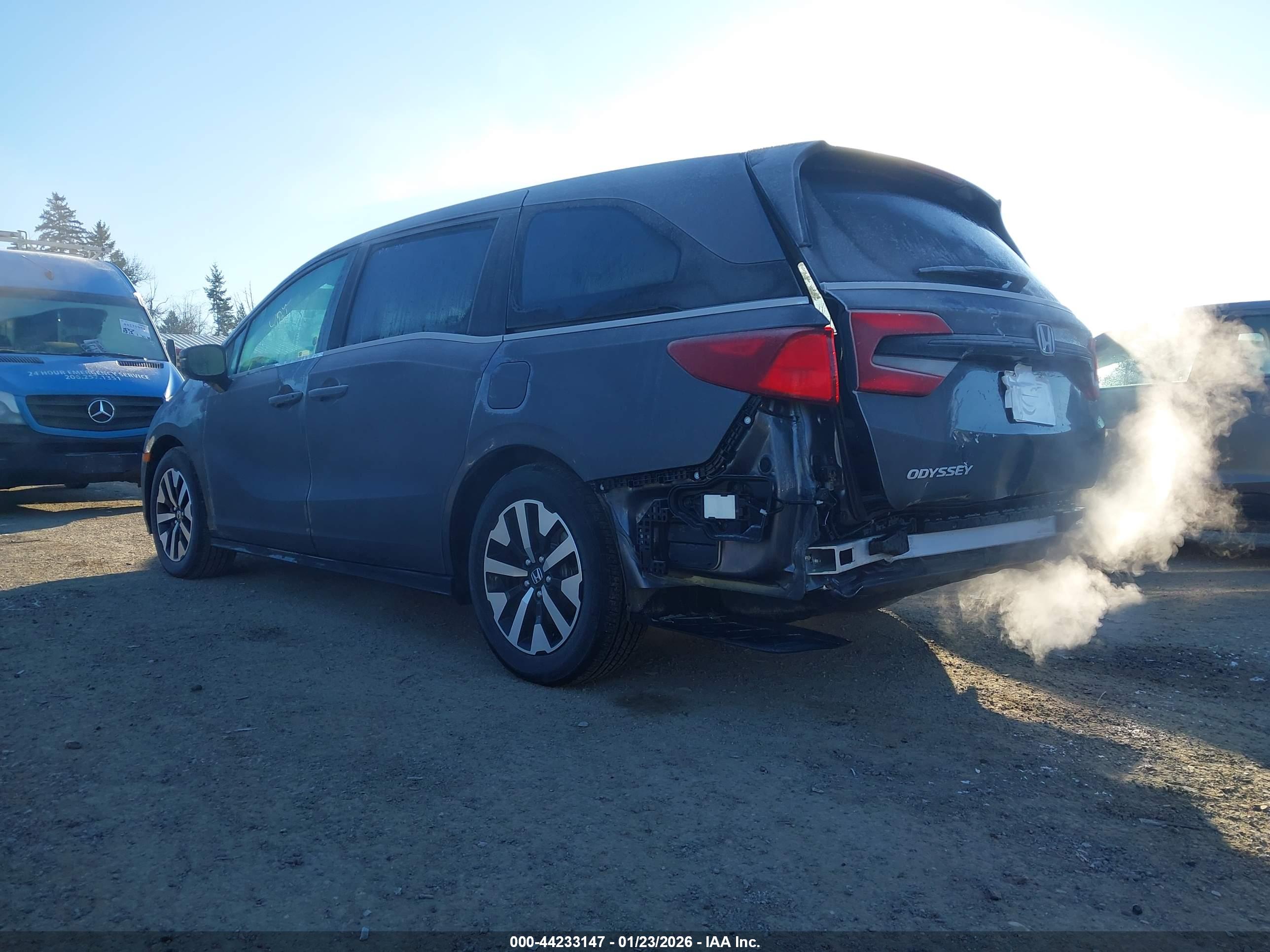 HONDA ODYSSEY image 3