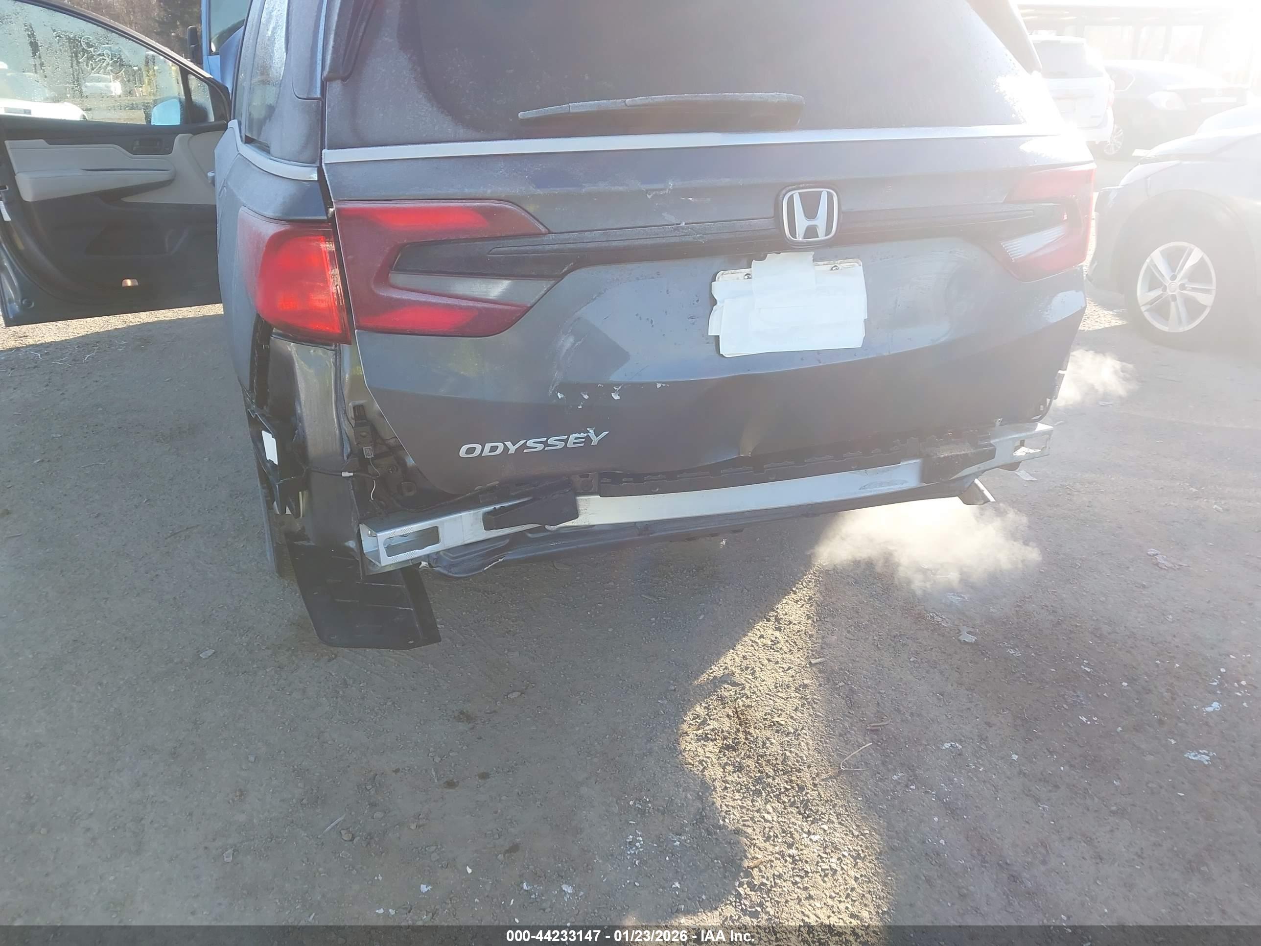 HONDA ODYSSEY image 6