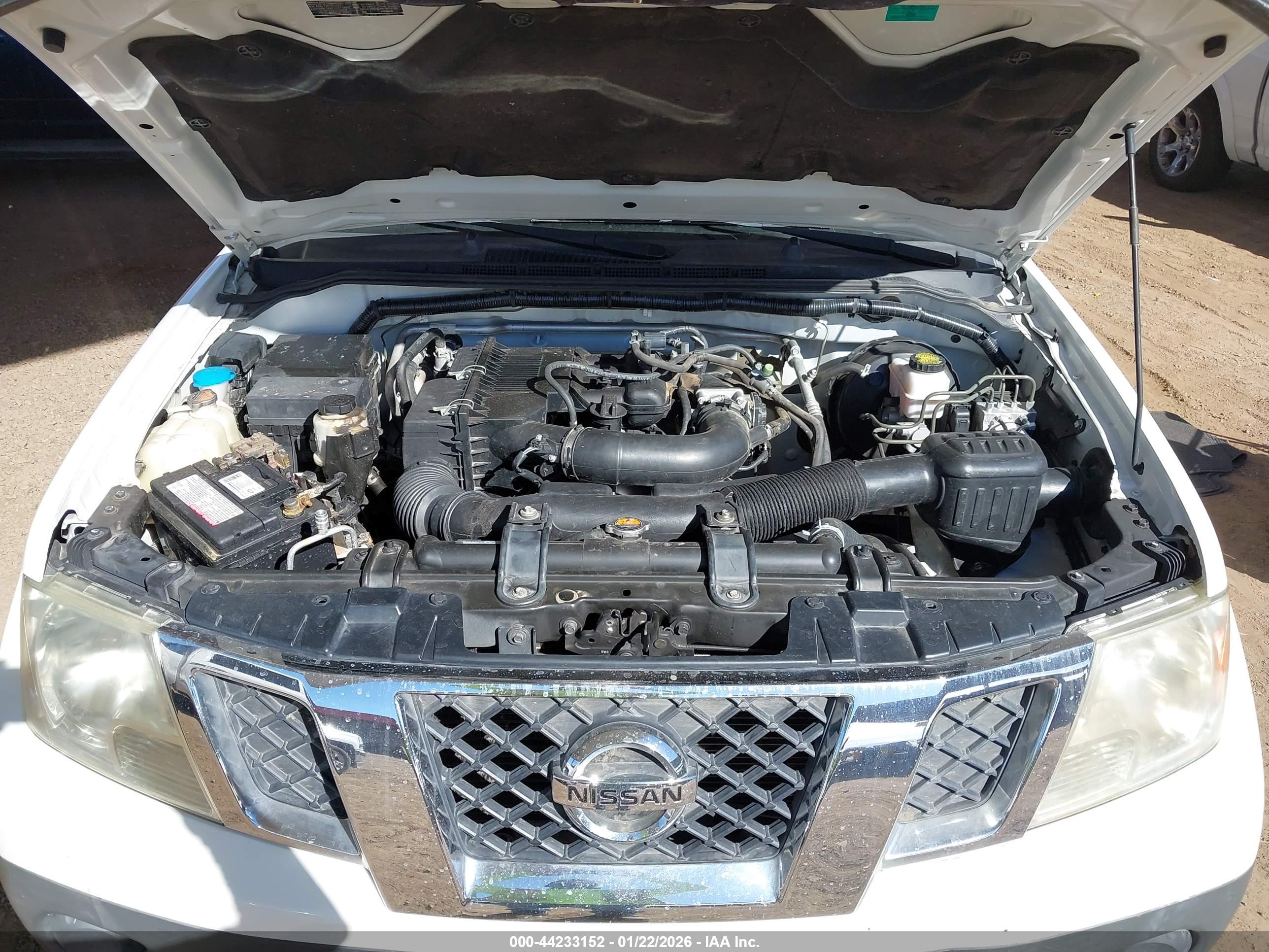 NISSAN FRONTIER image 10