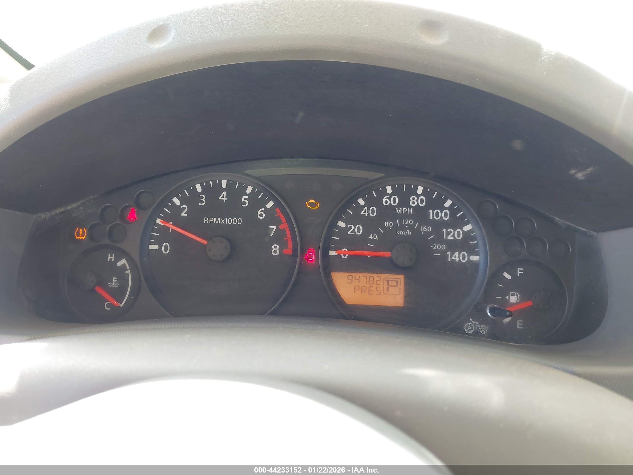 NISSAN FRONTIER image 7