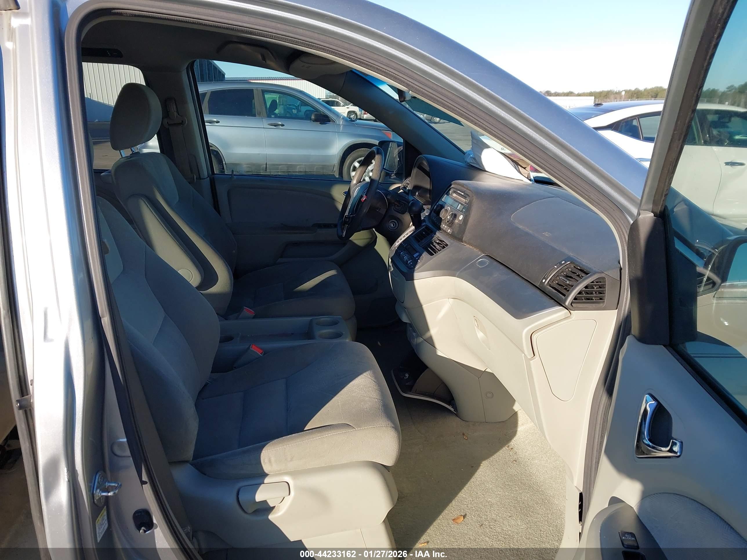 HONDA ODYSSEY image 5