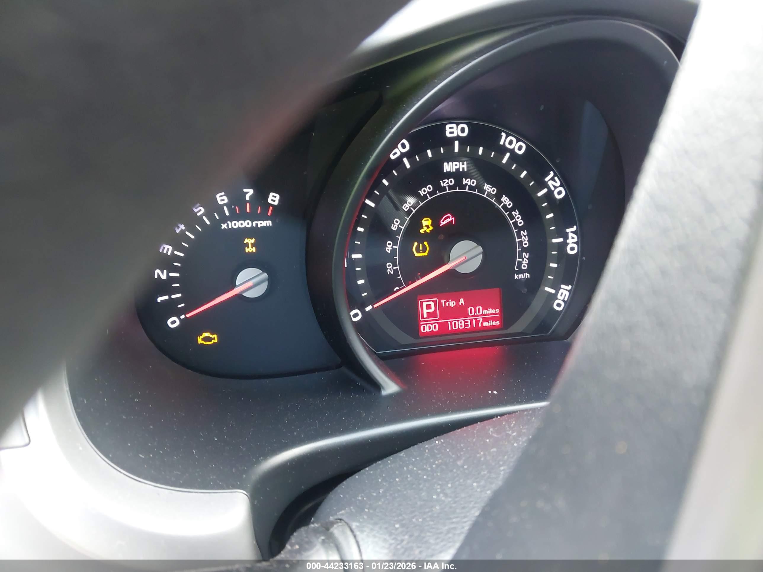 KIA SPORTAGE image 7