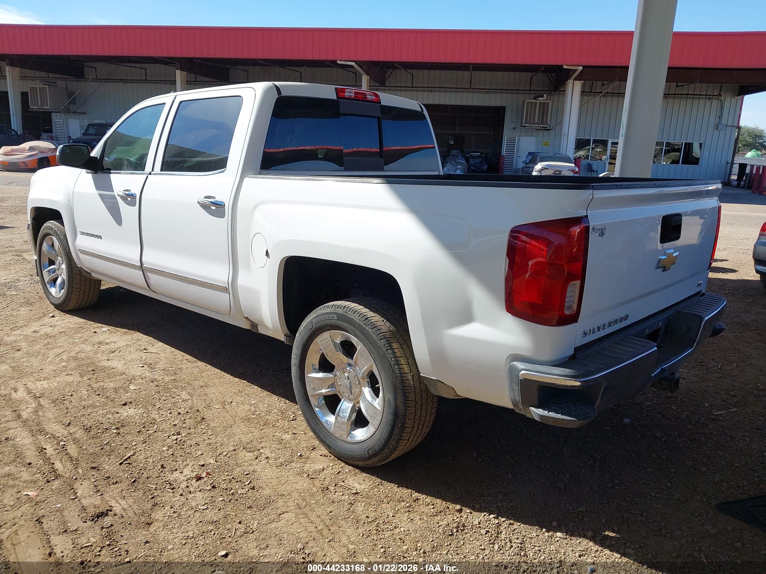 CHEVROLET SILVERADO image 3