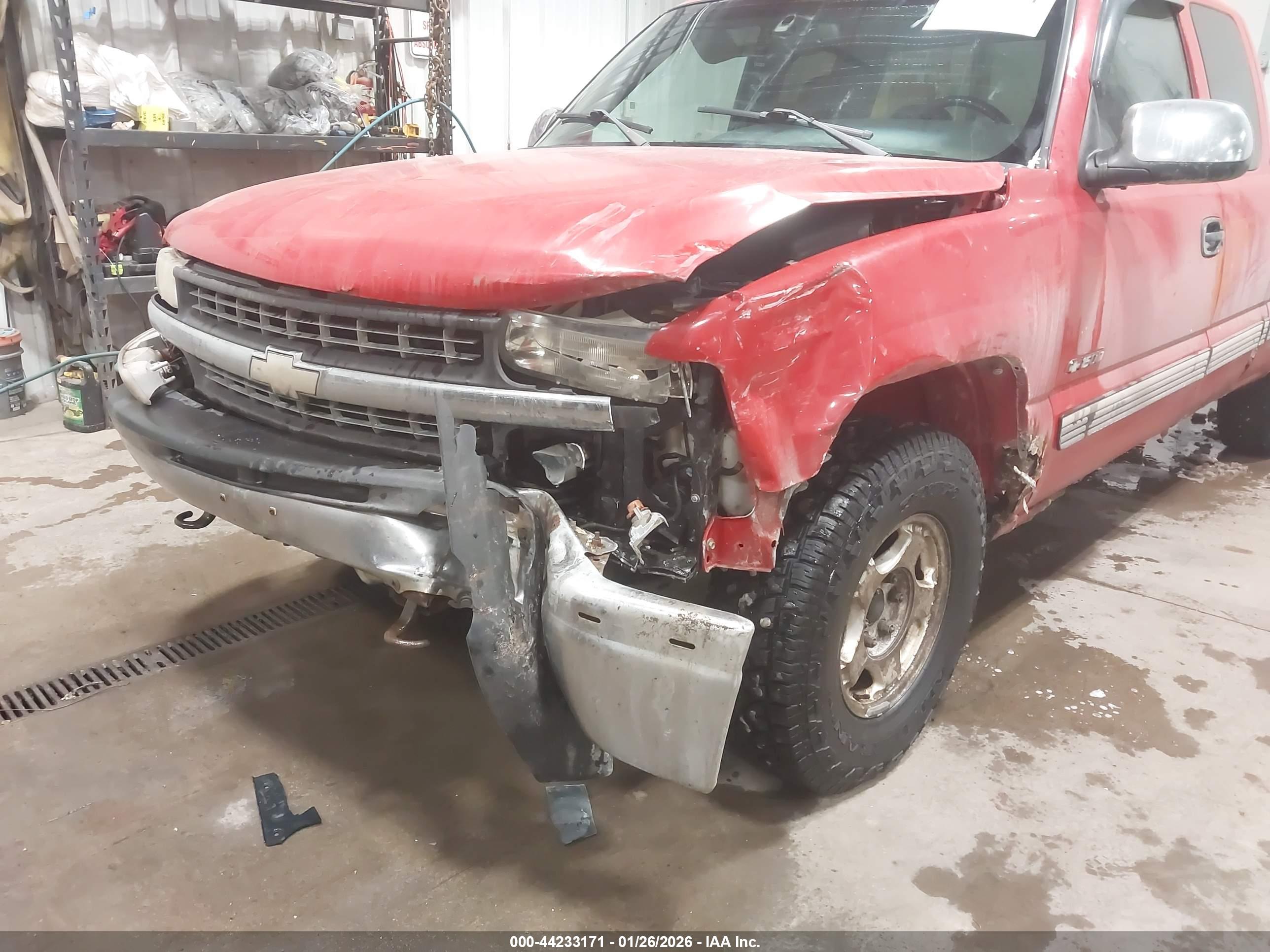 CHEVROLET SILVERADO image 6