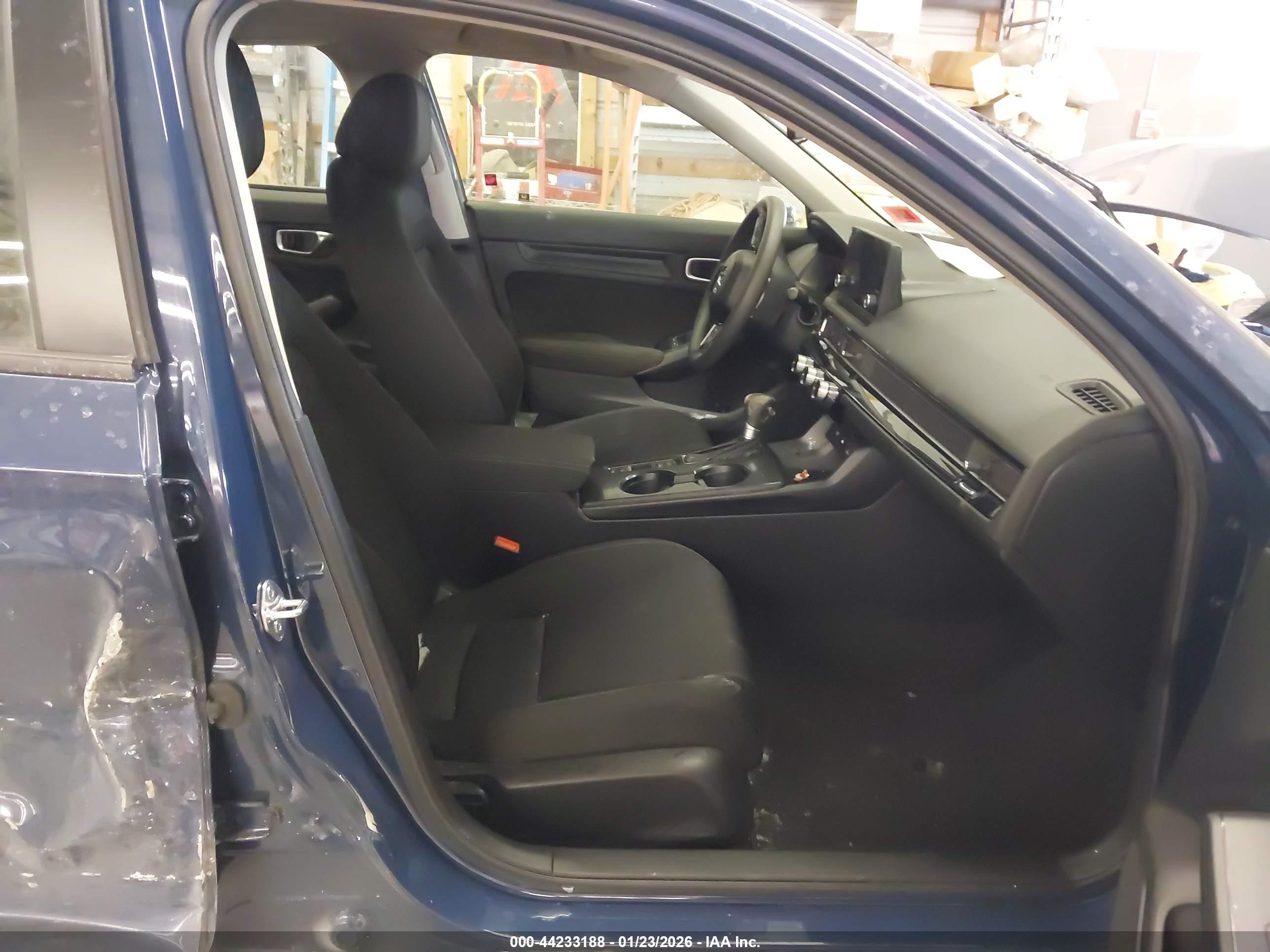 HONDA CIVIC image 5