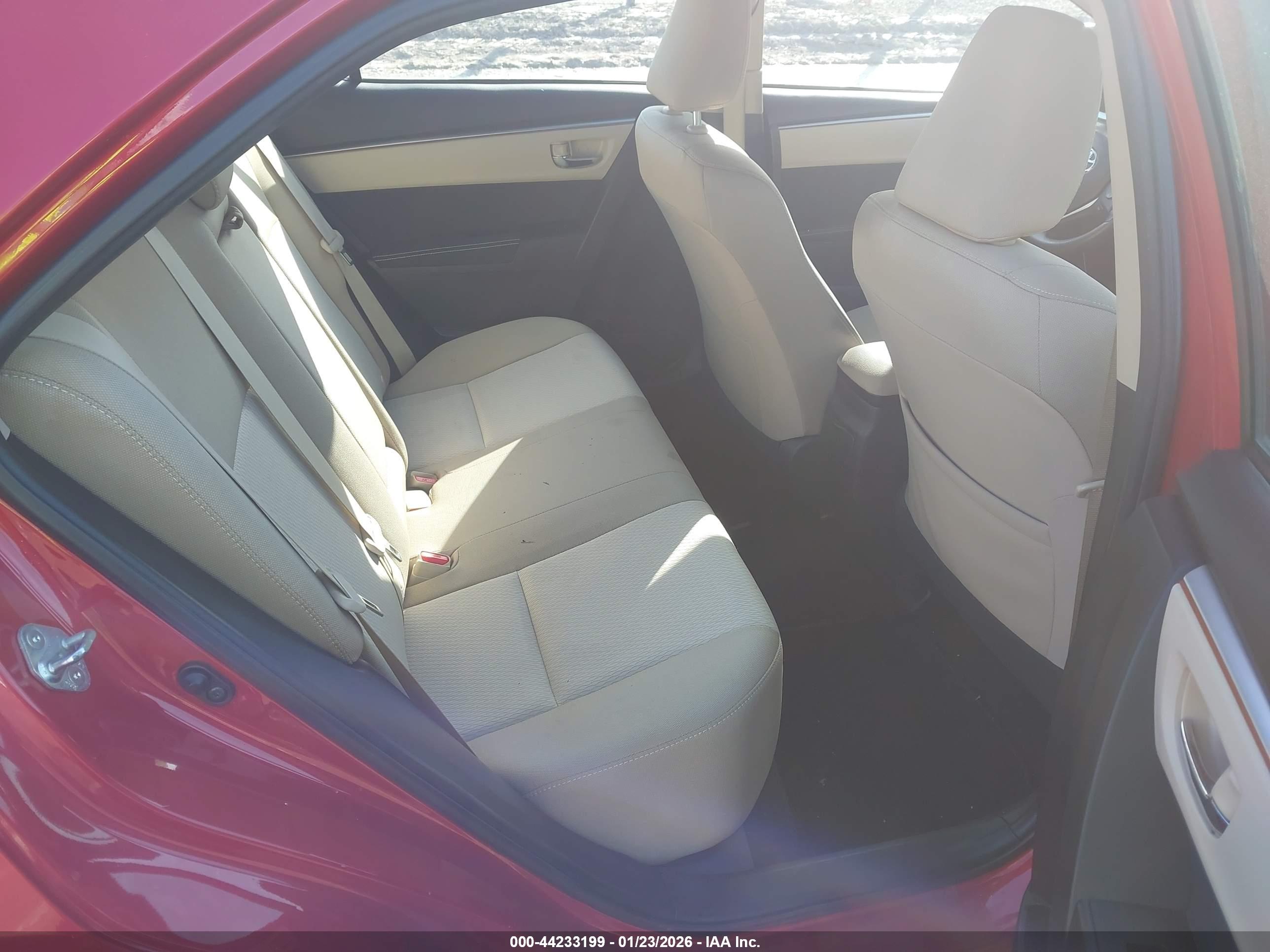 TOYOTA COROLLA image 8