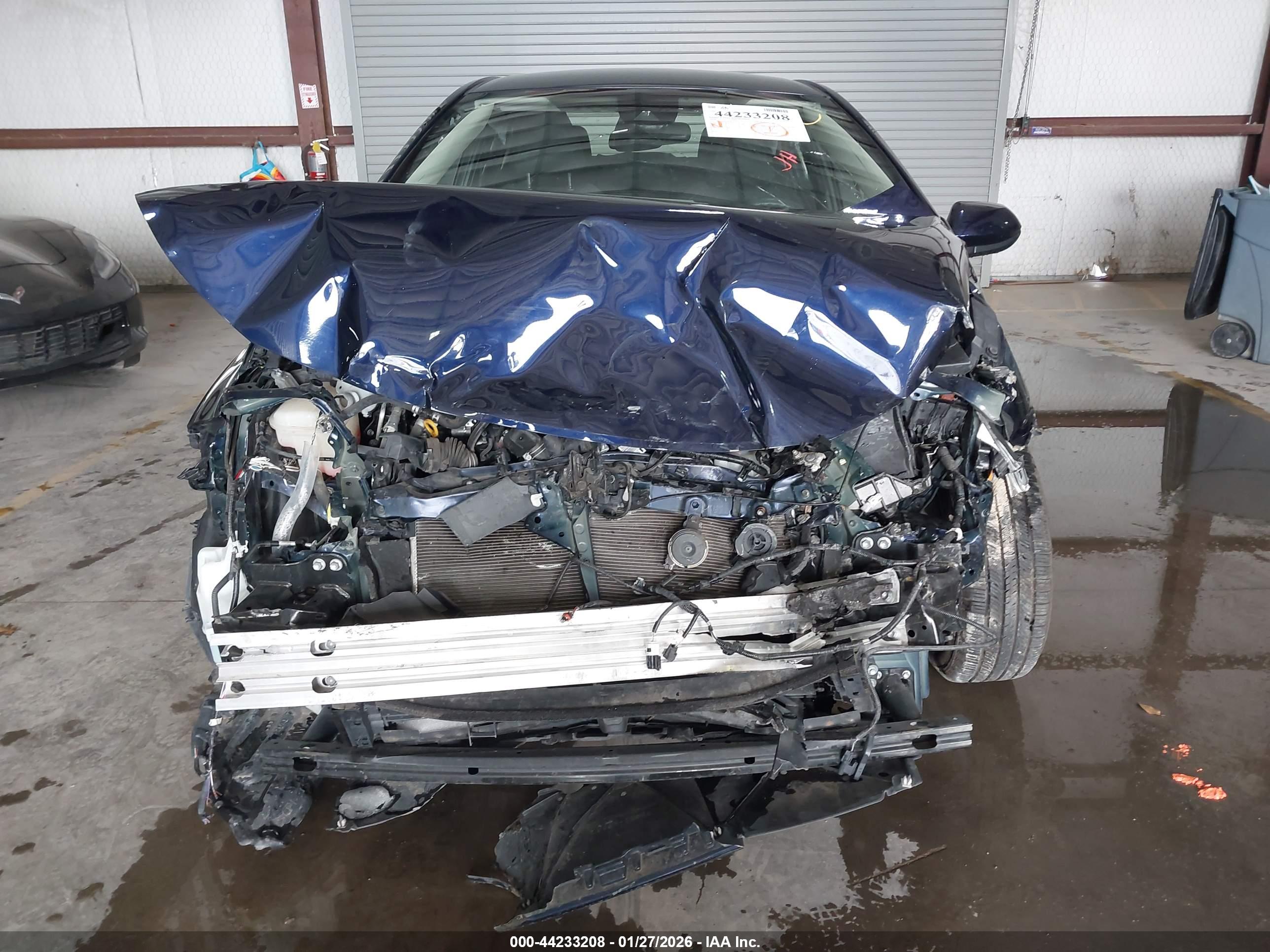 TOYOTA COROLLA image 6