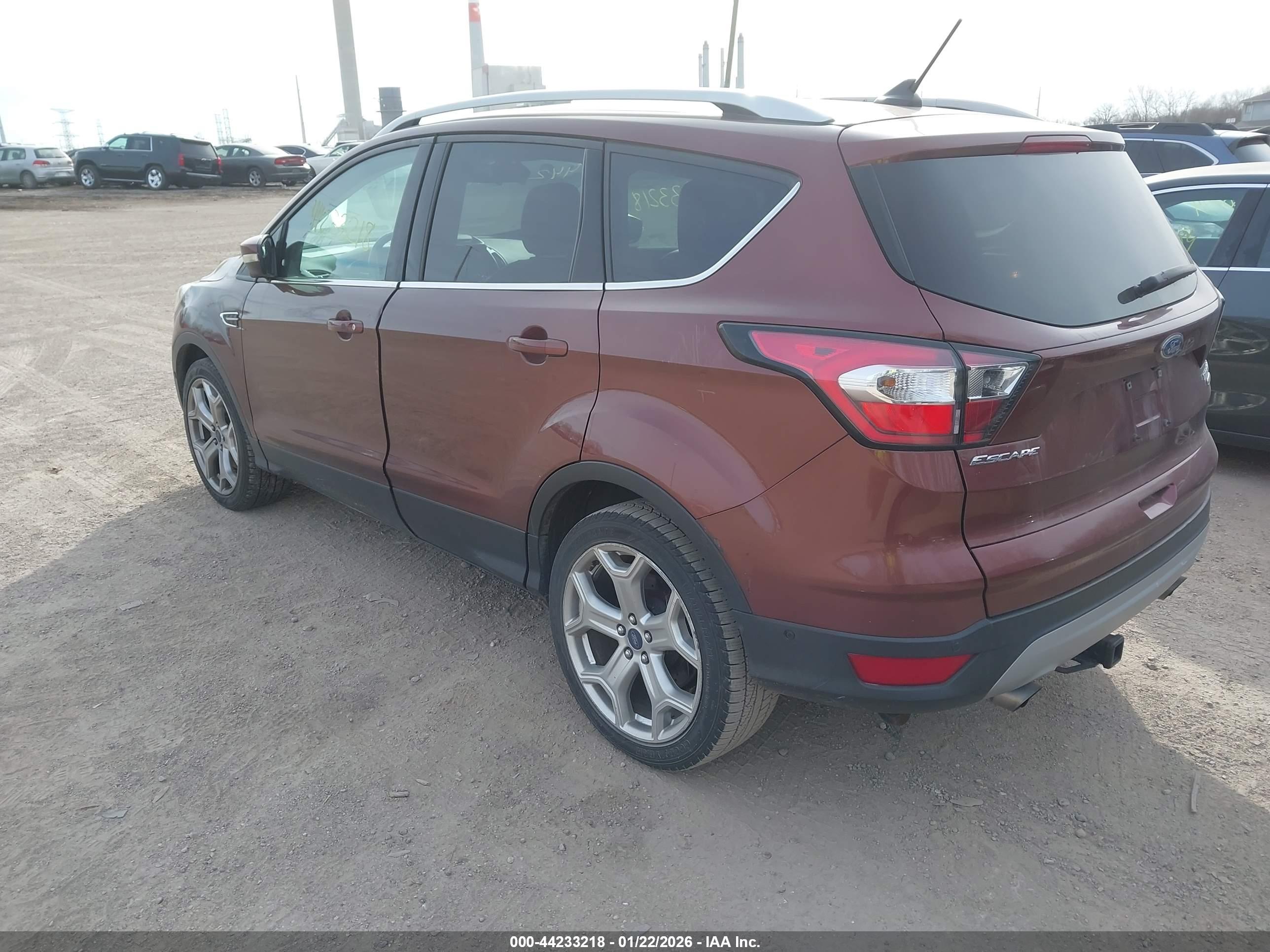FORD ESCAPE image 3