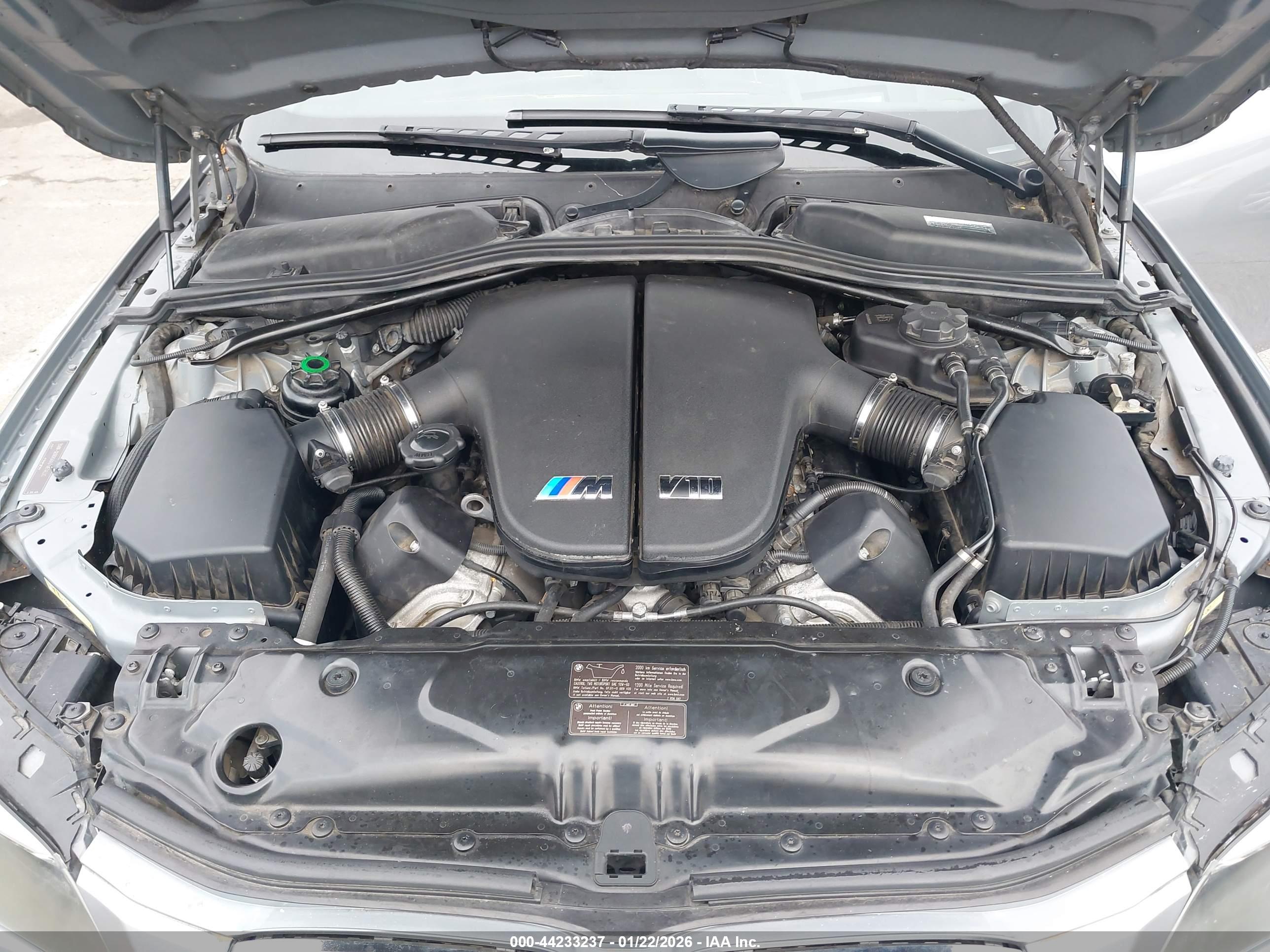 BMW M5 image 10