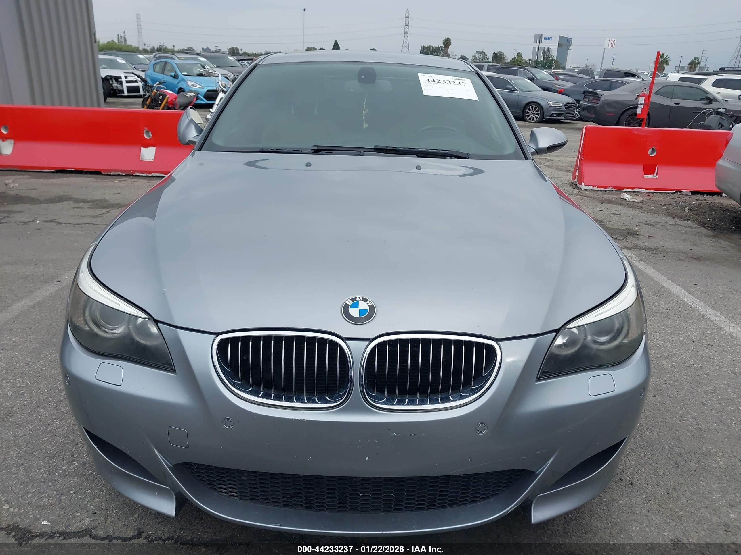 BMW M5 image 6