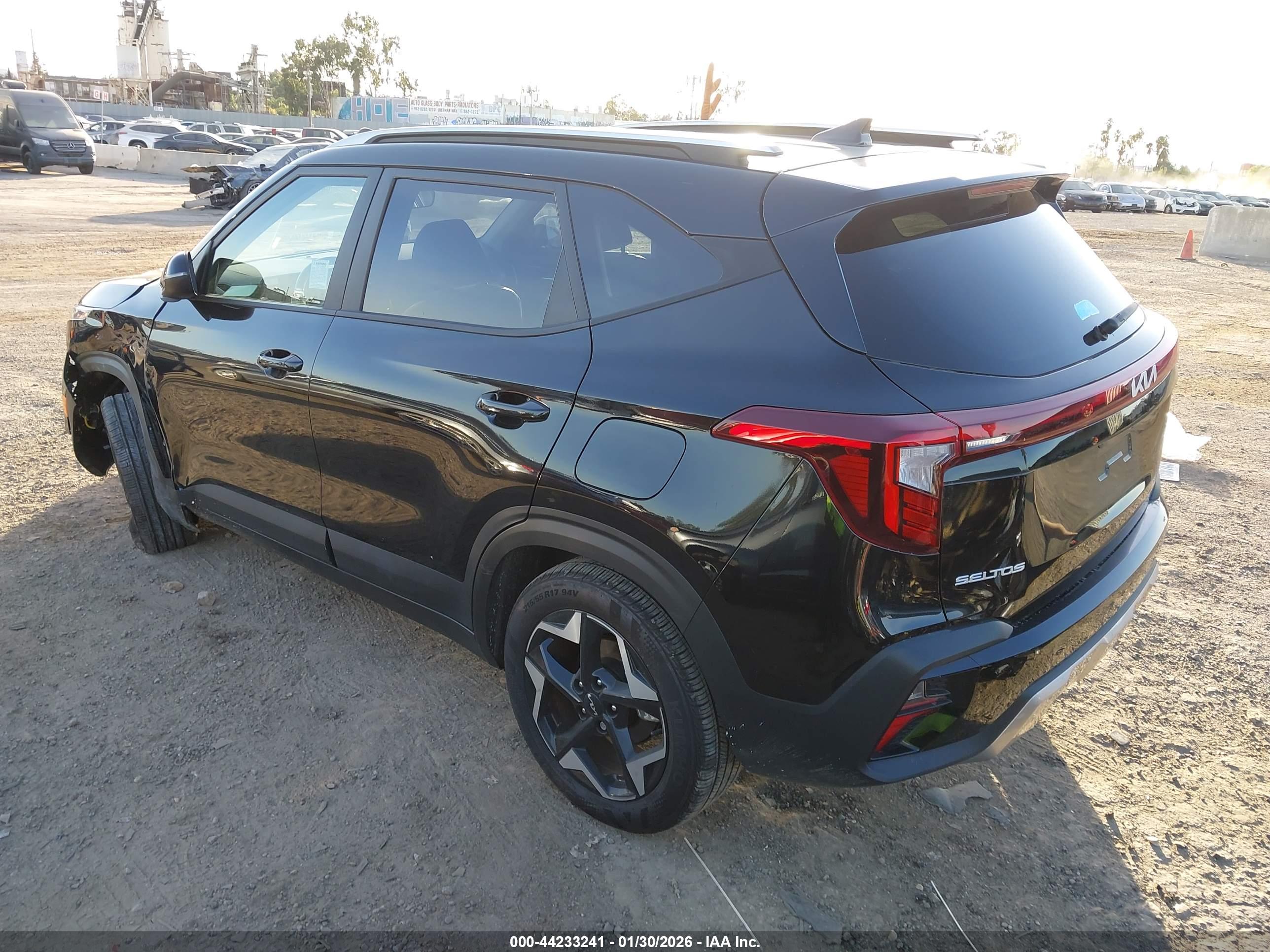 KIA SELTOS image 3