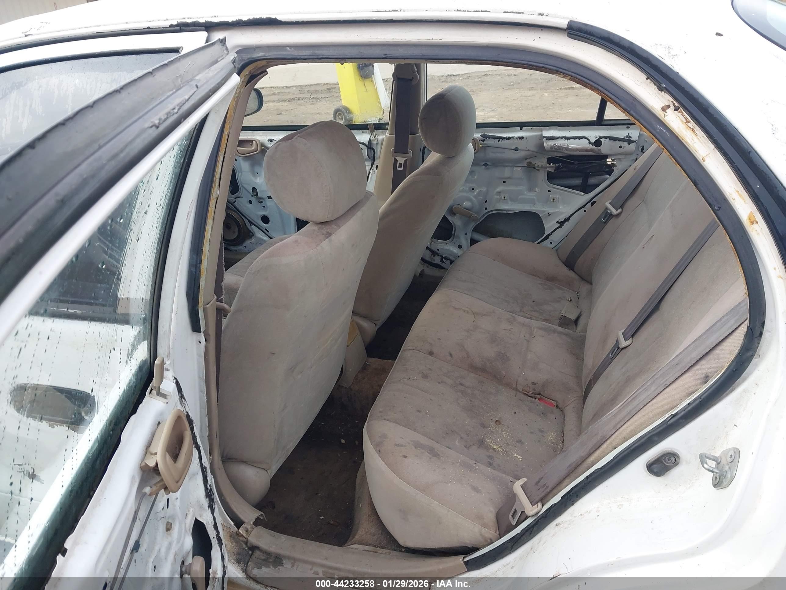 TOYOTA COROLLA image 8