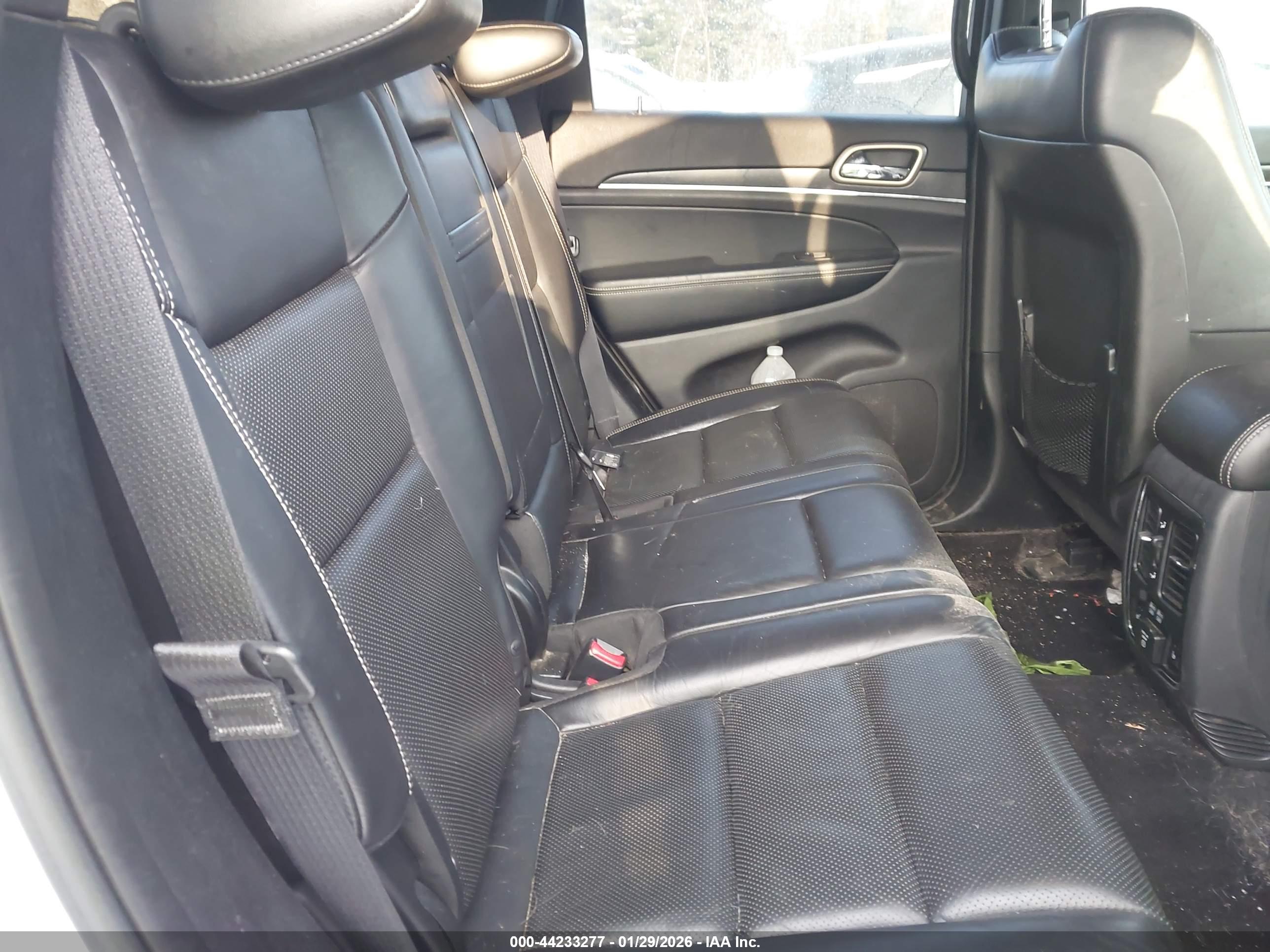 JEEP GRAND image 8