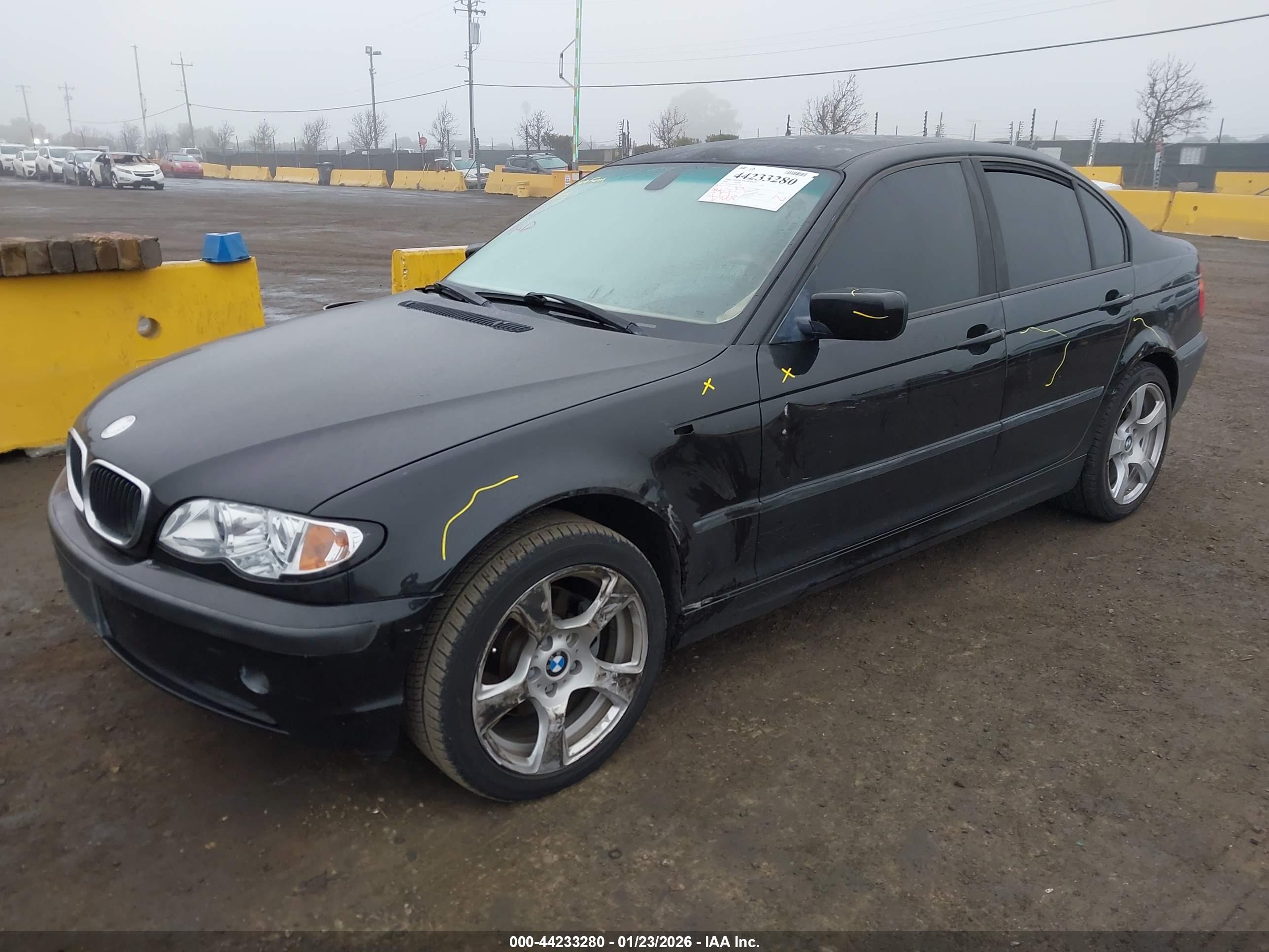 BMW 325I image 2