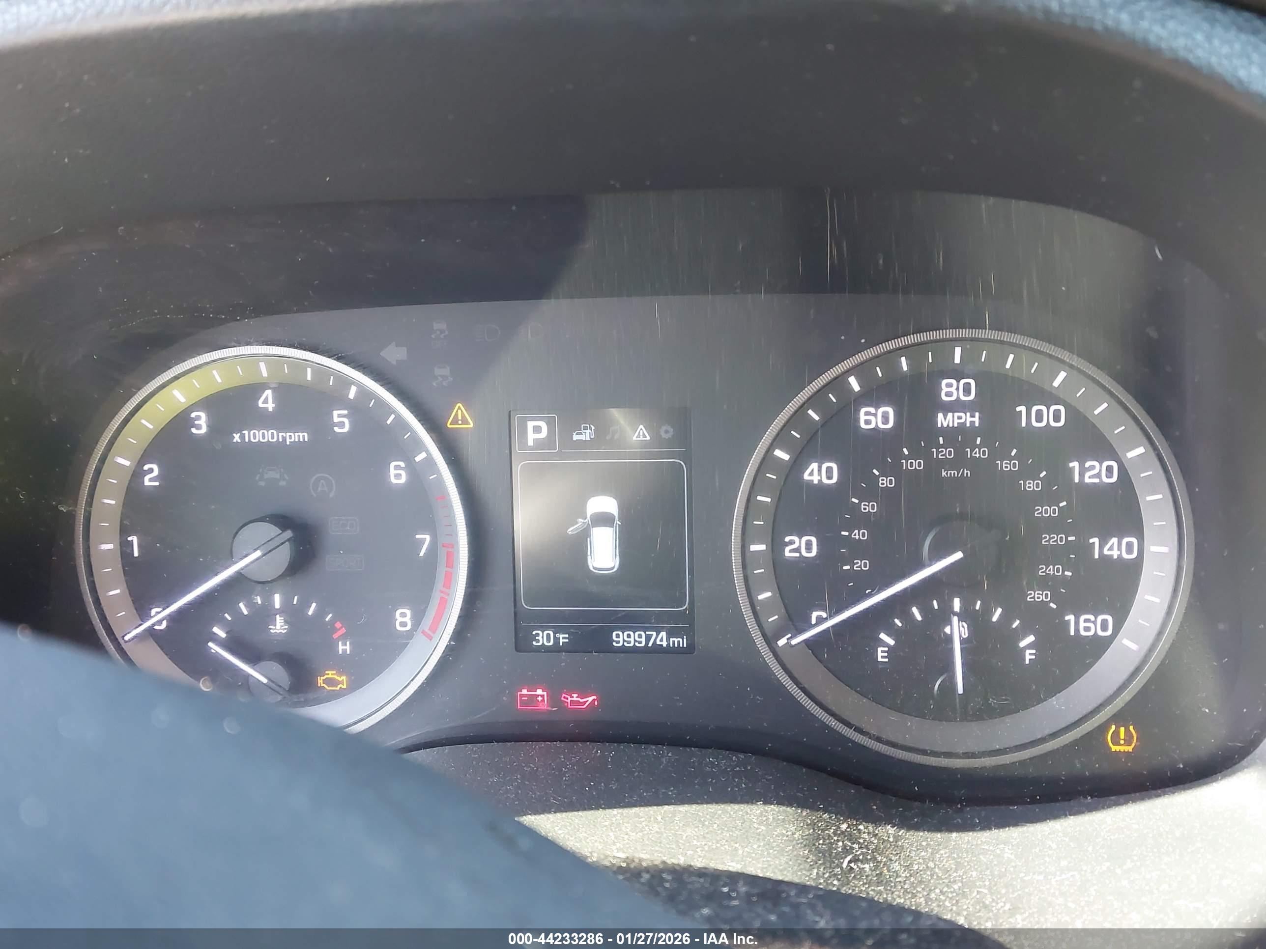 HYUNDAI TUCSON image 7