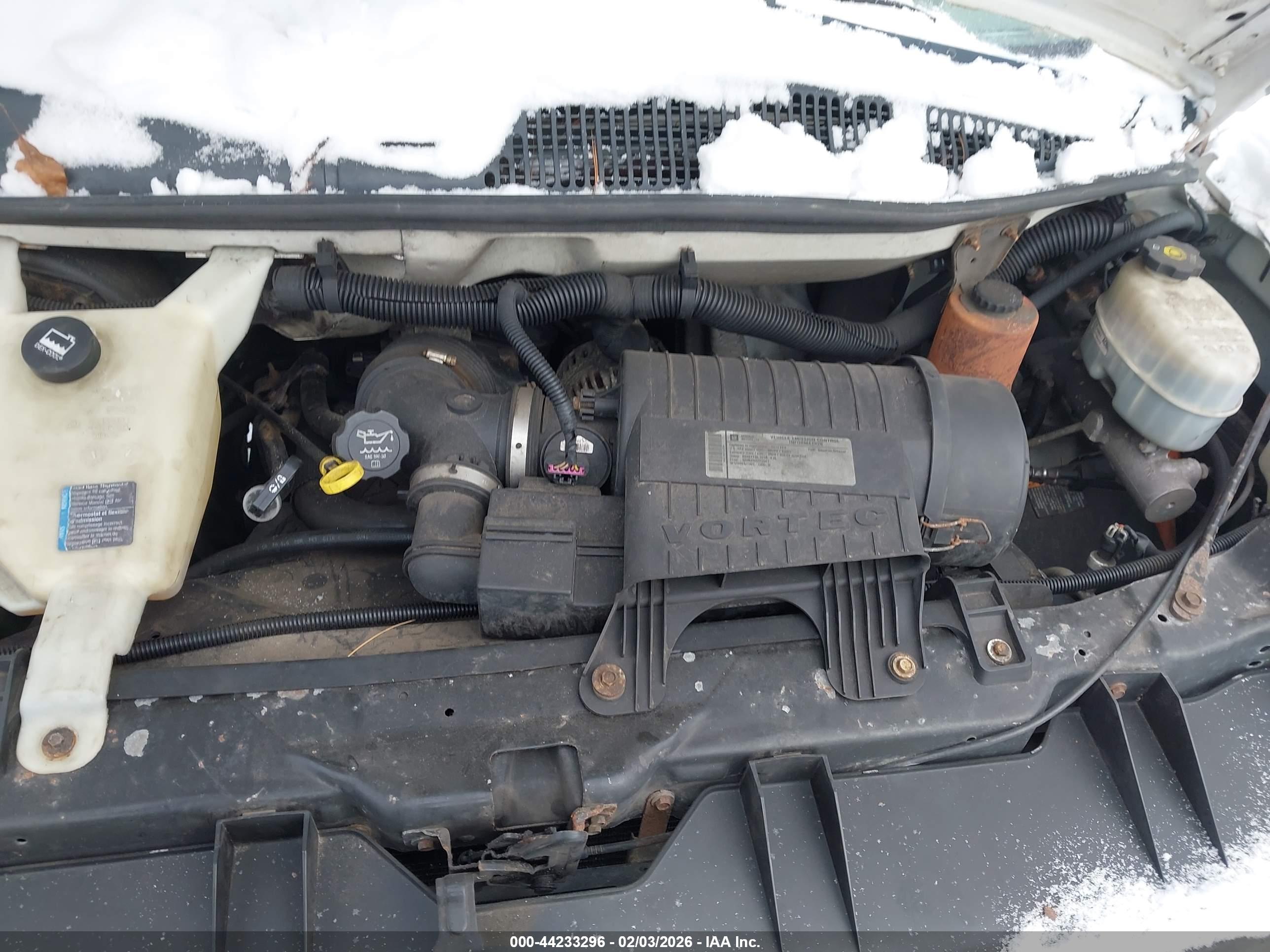 GMC SAVANA image 10
