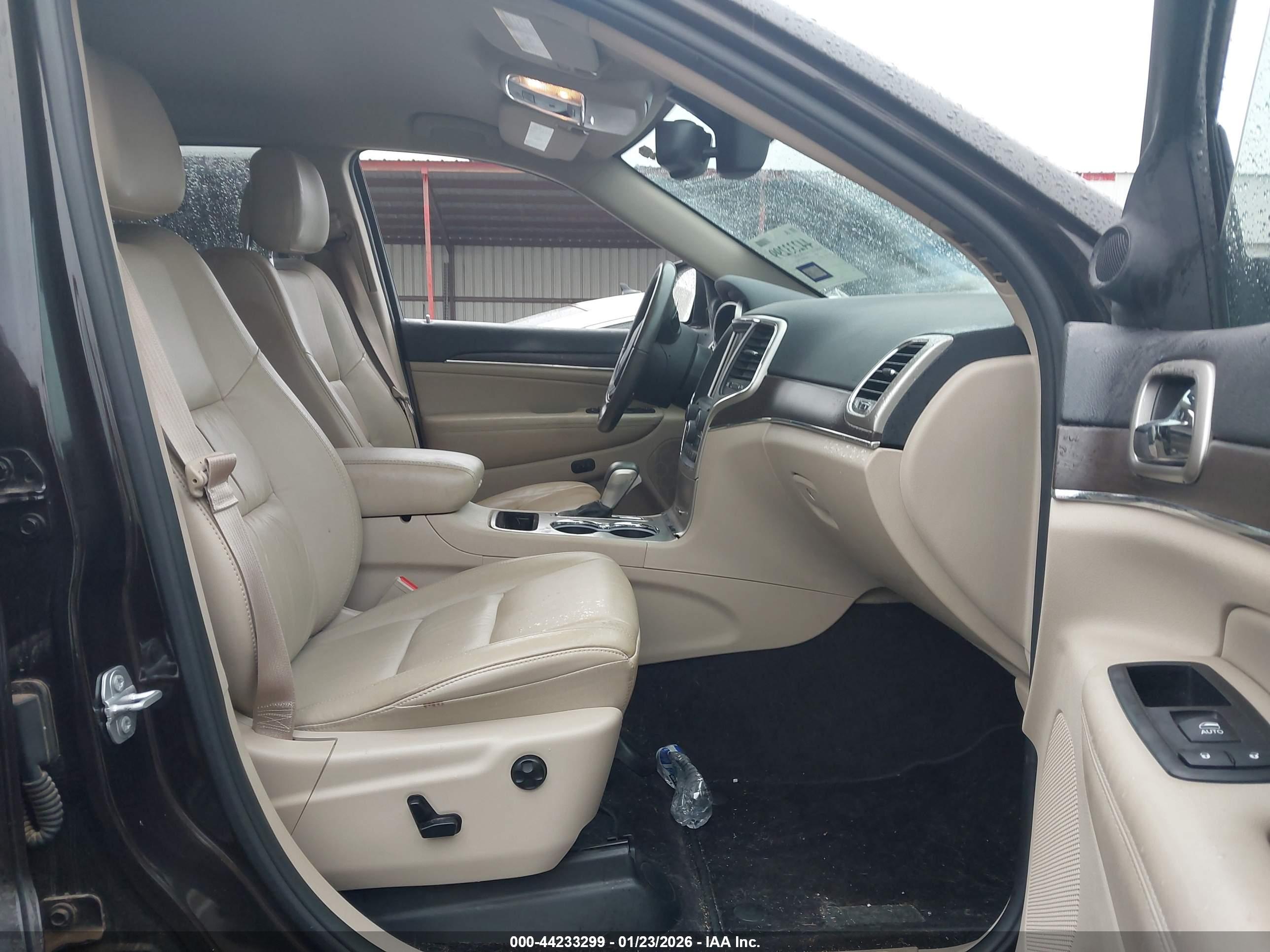 JEEP GRAND image 5
