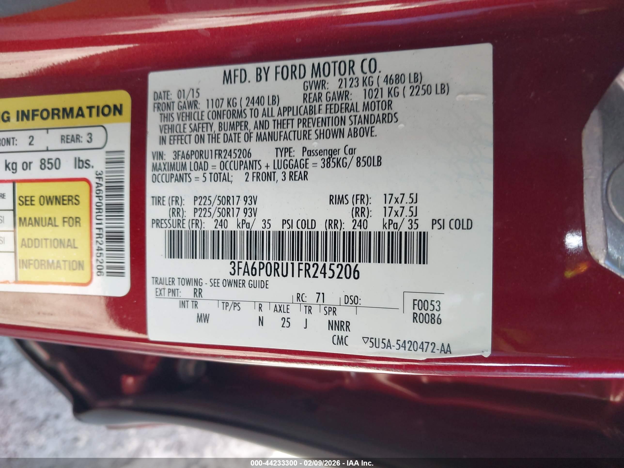 FORD FUSION image 9