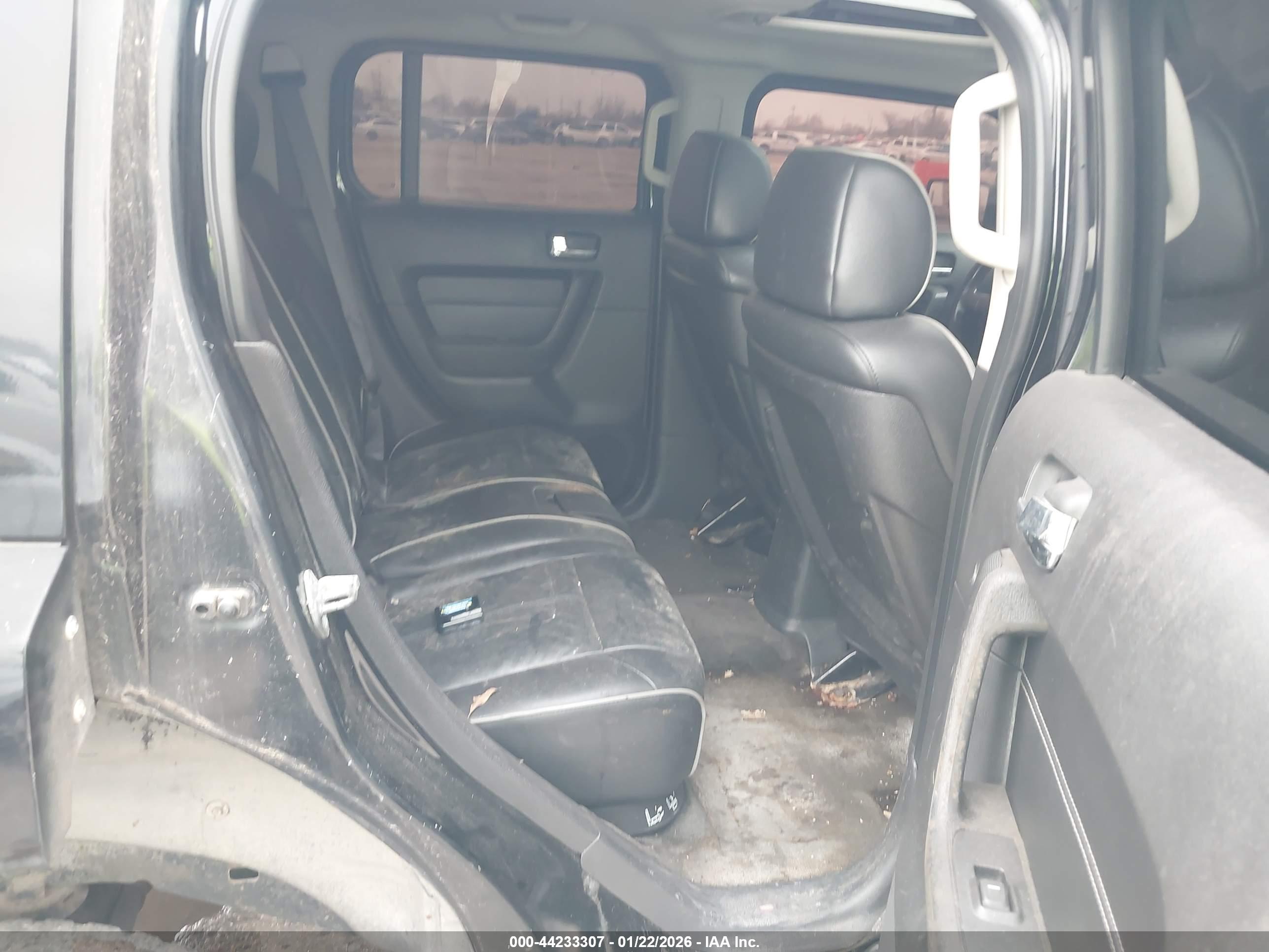 HUMMER H3 image 8