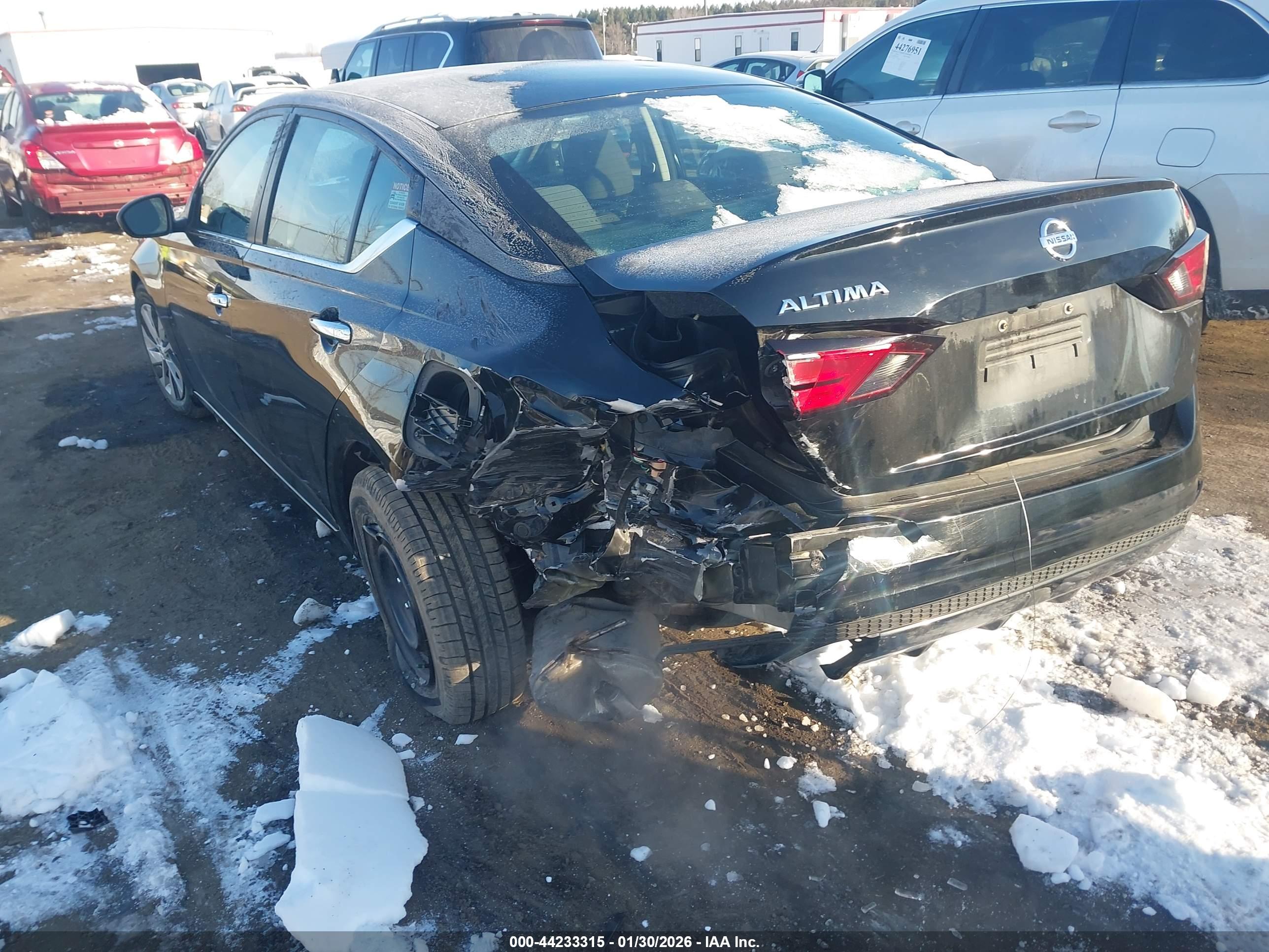 NISSAN ALTIMA image 6
