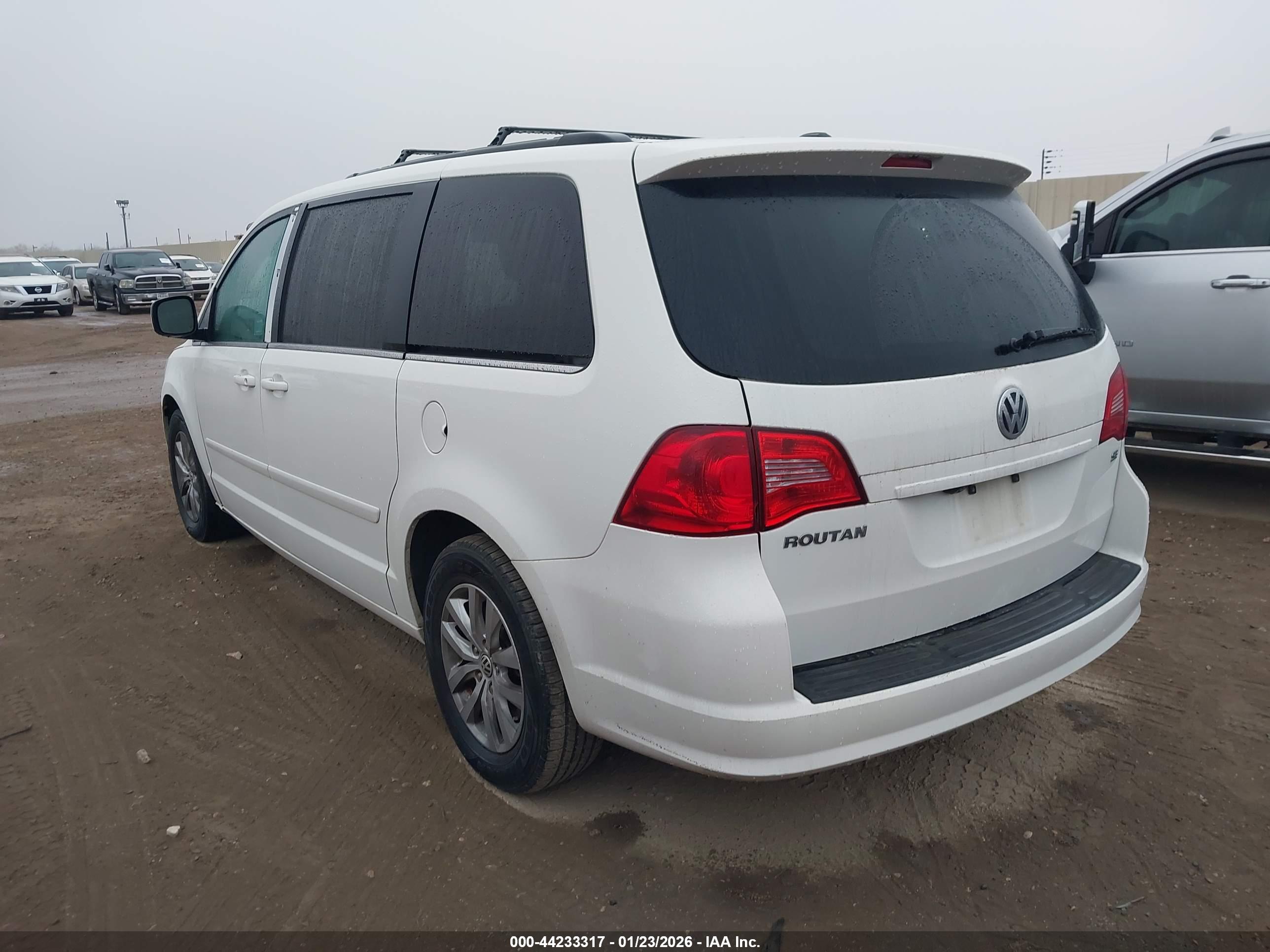 VOLKSWAGEN ROUTAN image 3