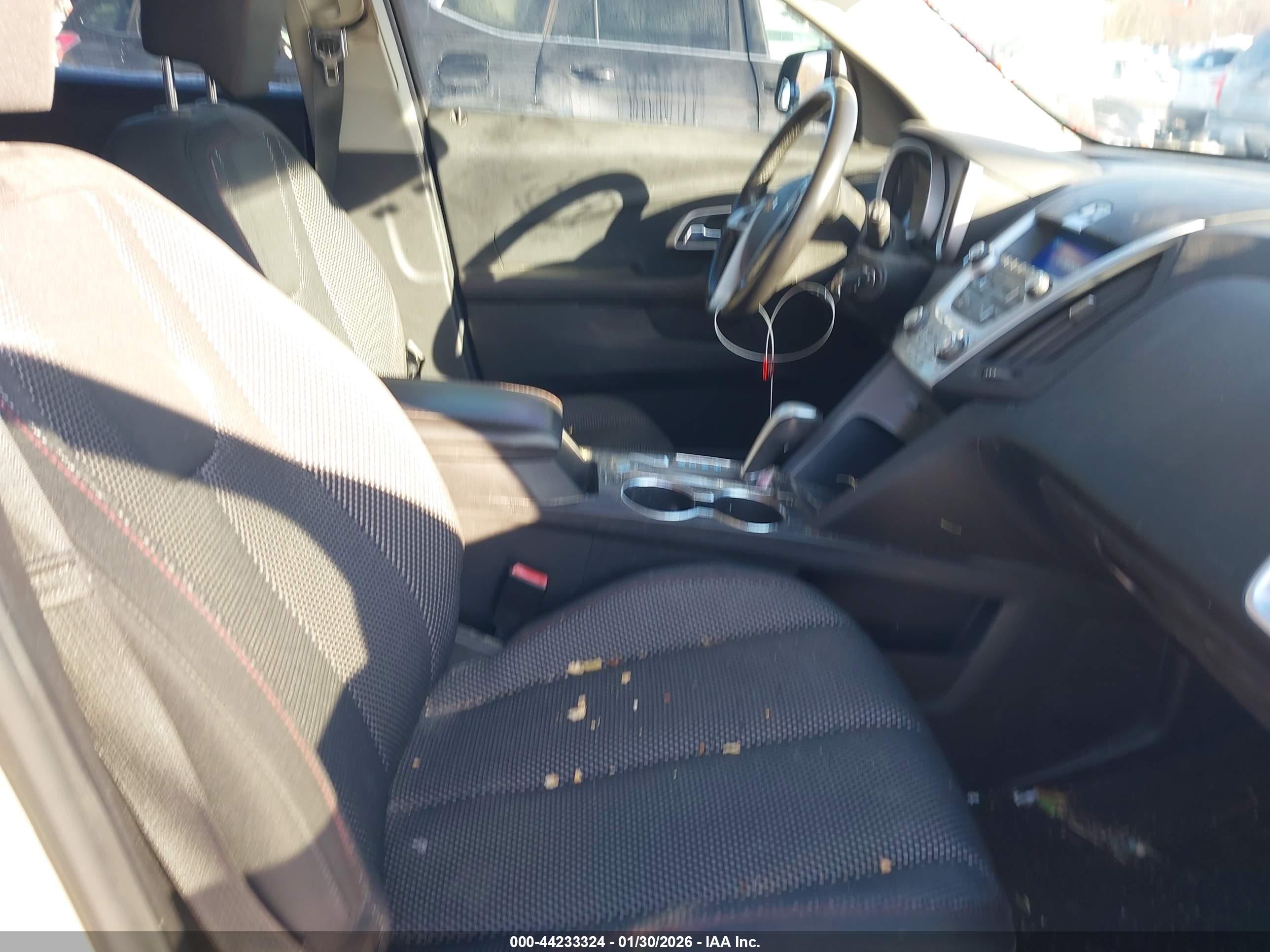 CHEVROLET EQUINOX image 5