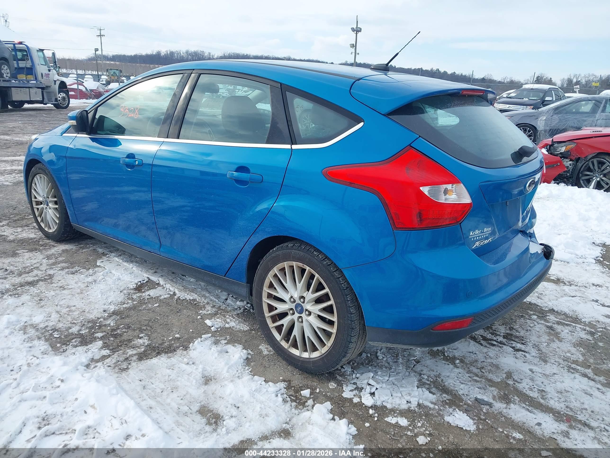 FORD FOCUS image 3