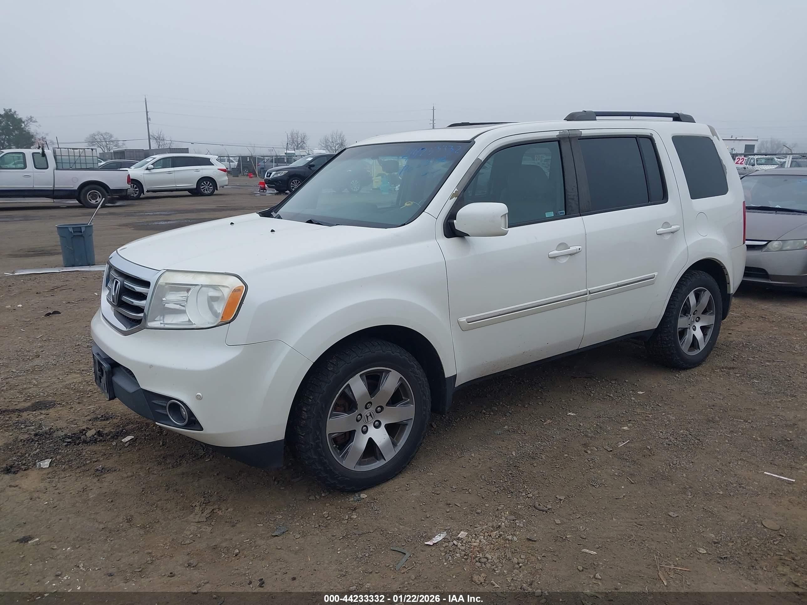 HONDA PILOT image 2