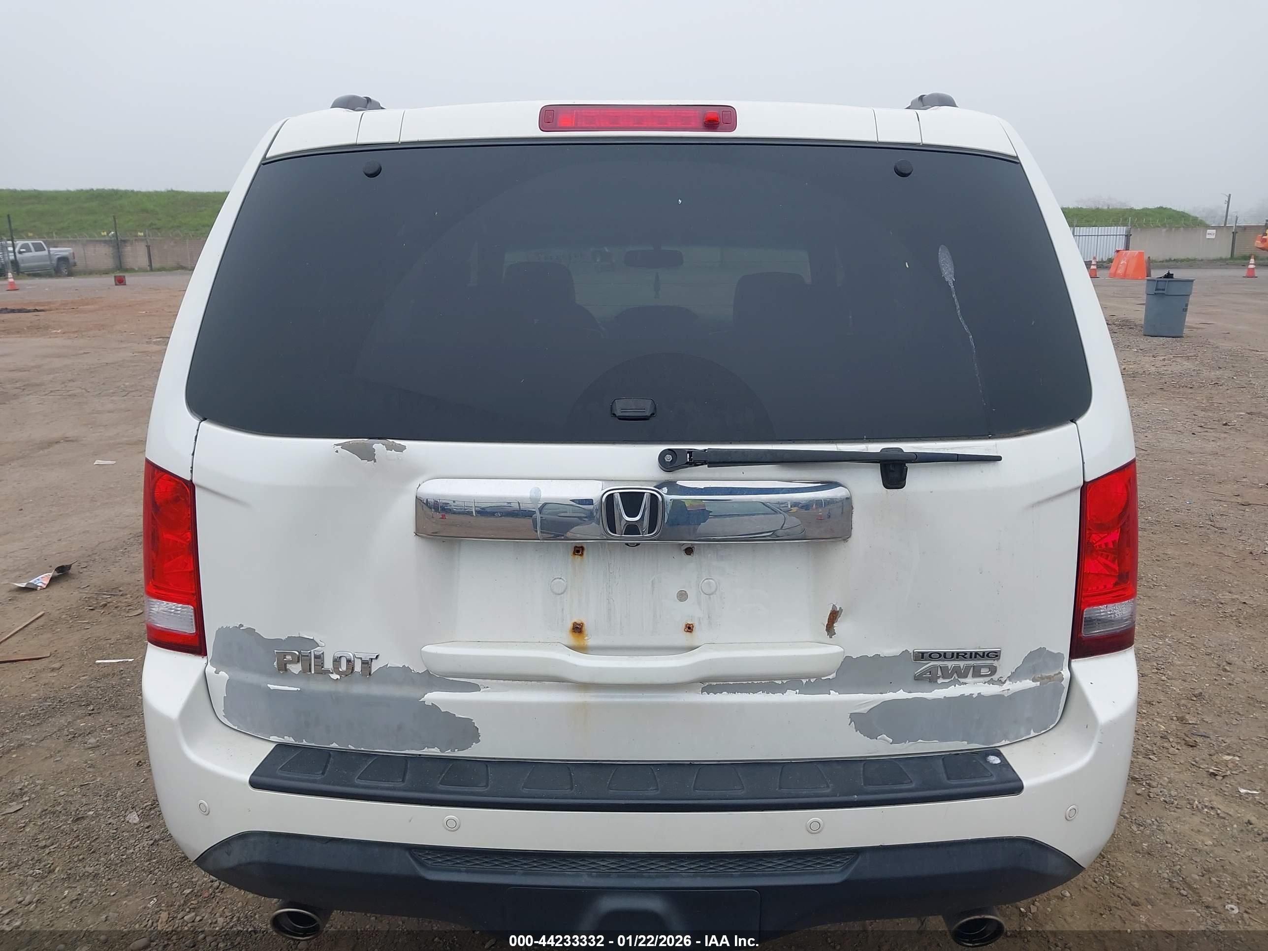 HONDA PILOT image 6