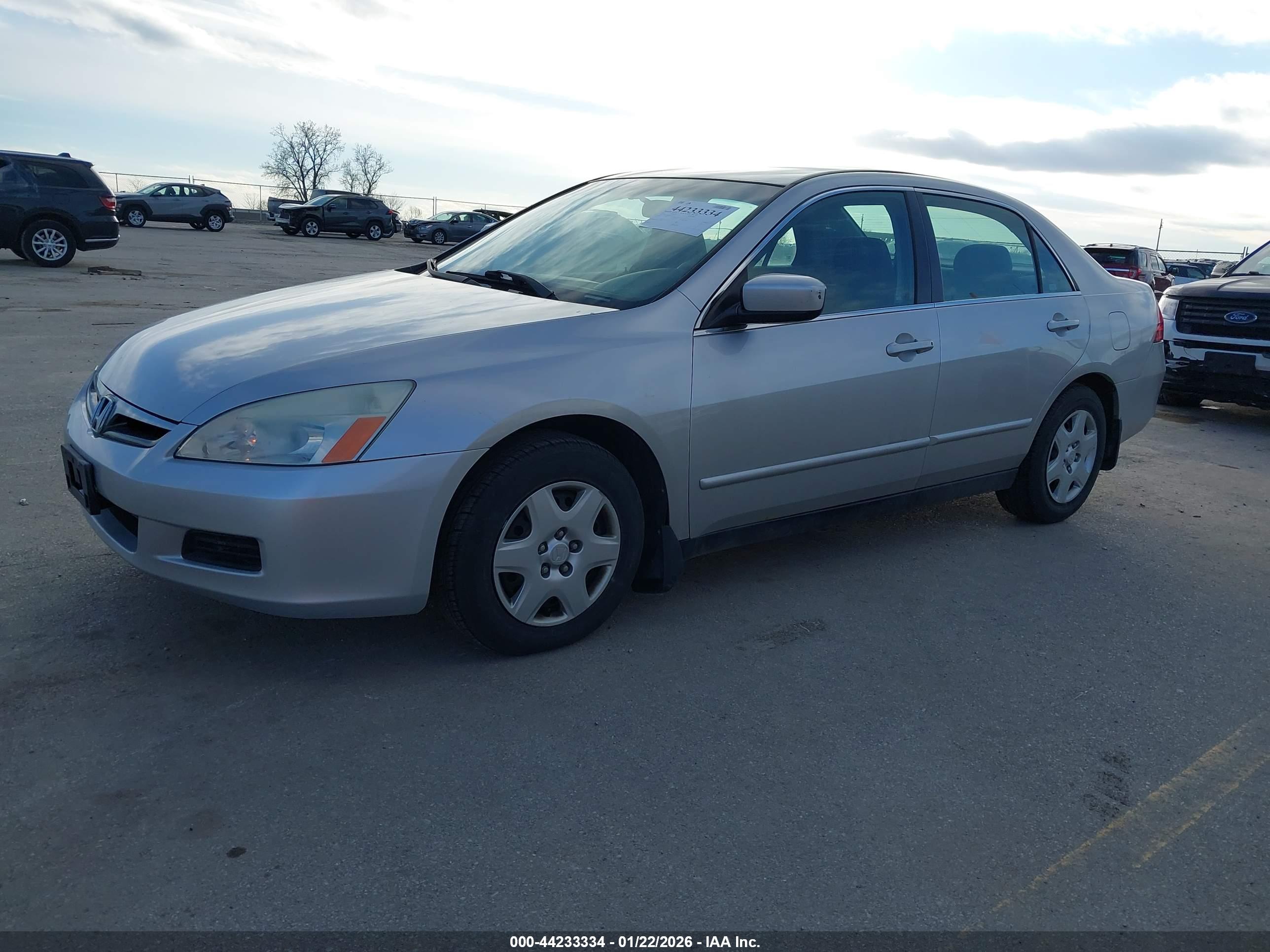 HONDA ACCORD image 2