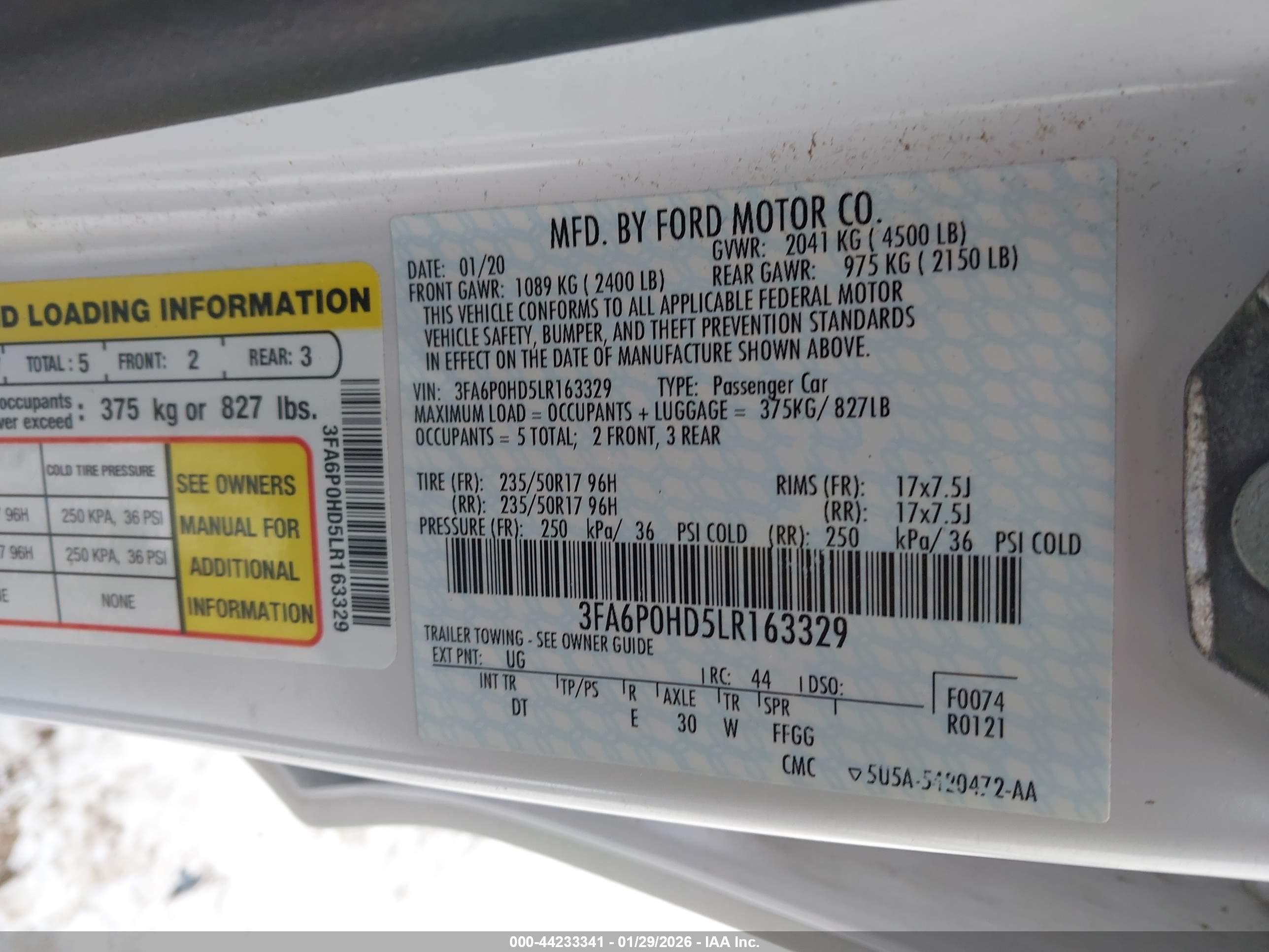 FORD FUSION image 9
