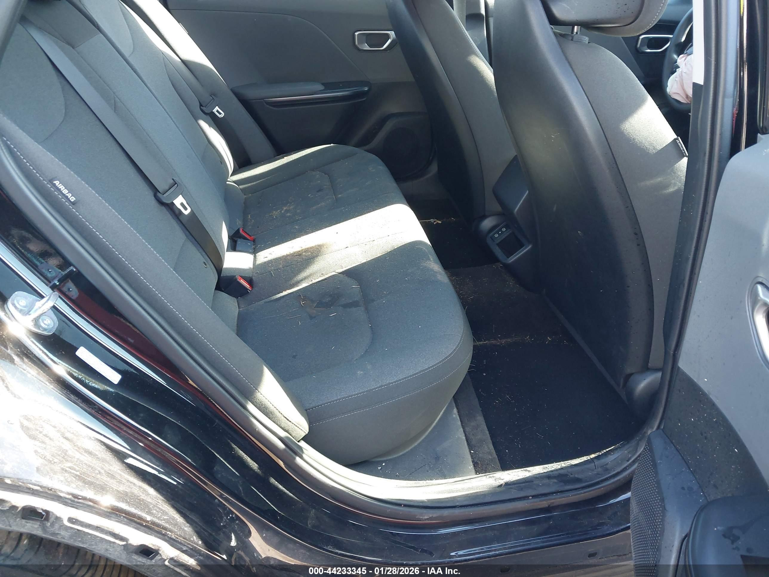 KIA K4 image 8